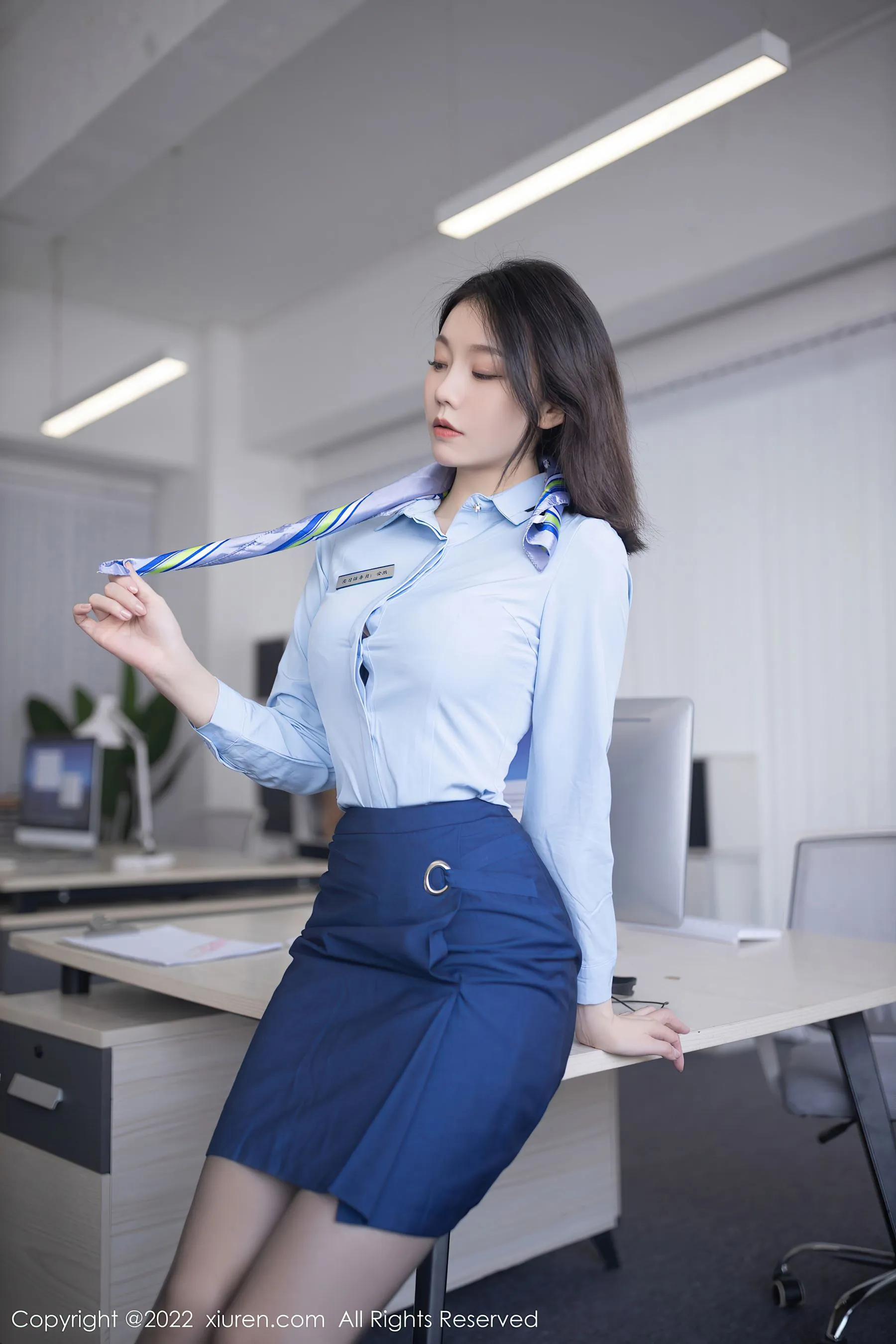 图片[1] - 秀人网 No.5021 安然anran 黑丝美腿 - 机器猫次元 - 机器猫次元