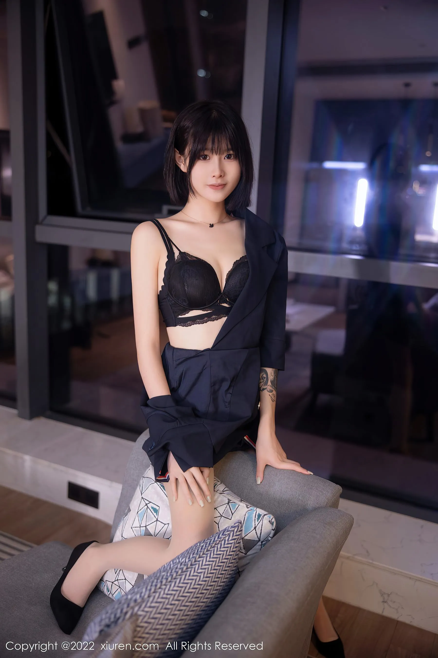图片[4] - 秀人网 No.5329 77qiqi 美腿丝袜 - 机器猫次元 - 机器猫次元