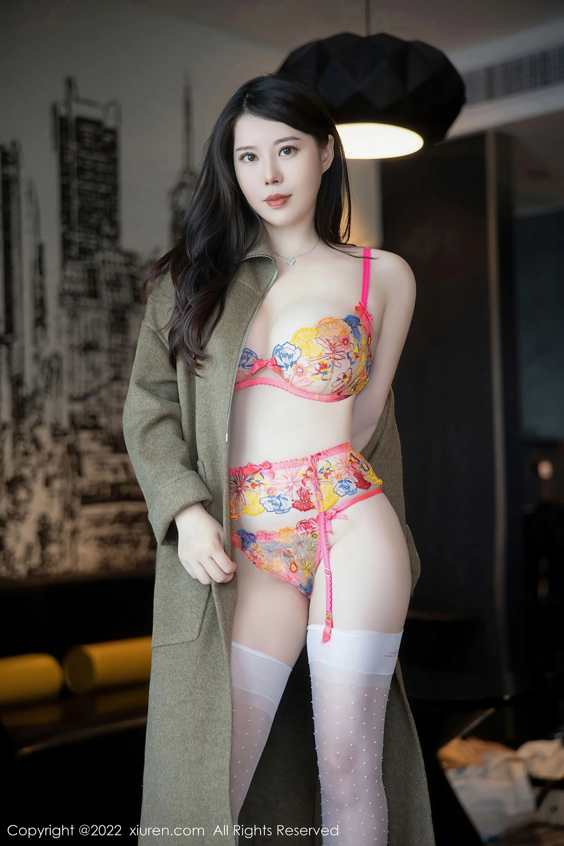 图片[1] - 秀人网 No.5723 白茹雪 丰腴美臀 - 机器猫次元 - 机器猫次元