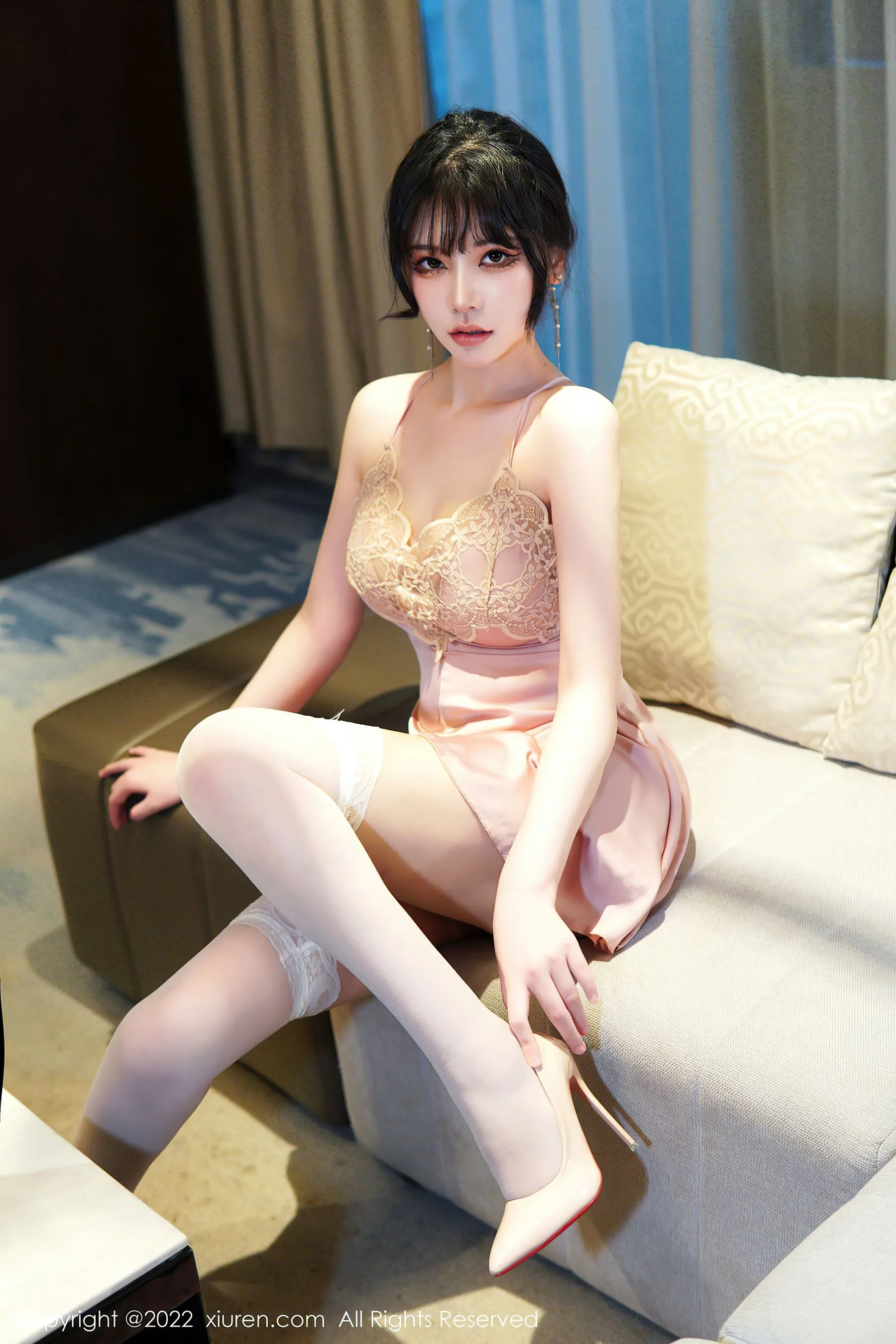 图片[1] - 秀人网 No.6022 桃桃子 - 机器猫次元 - 机器猫次元
