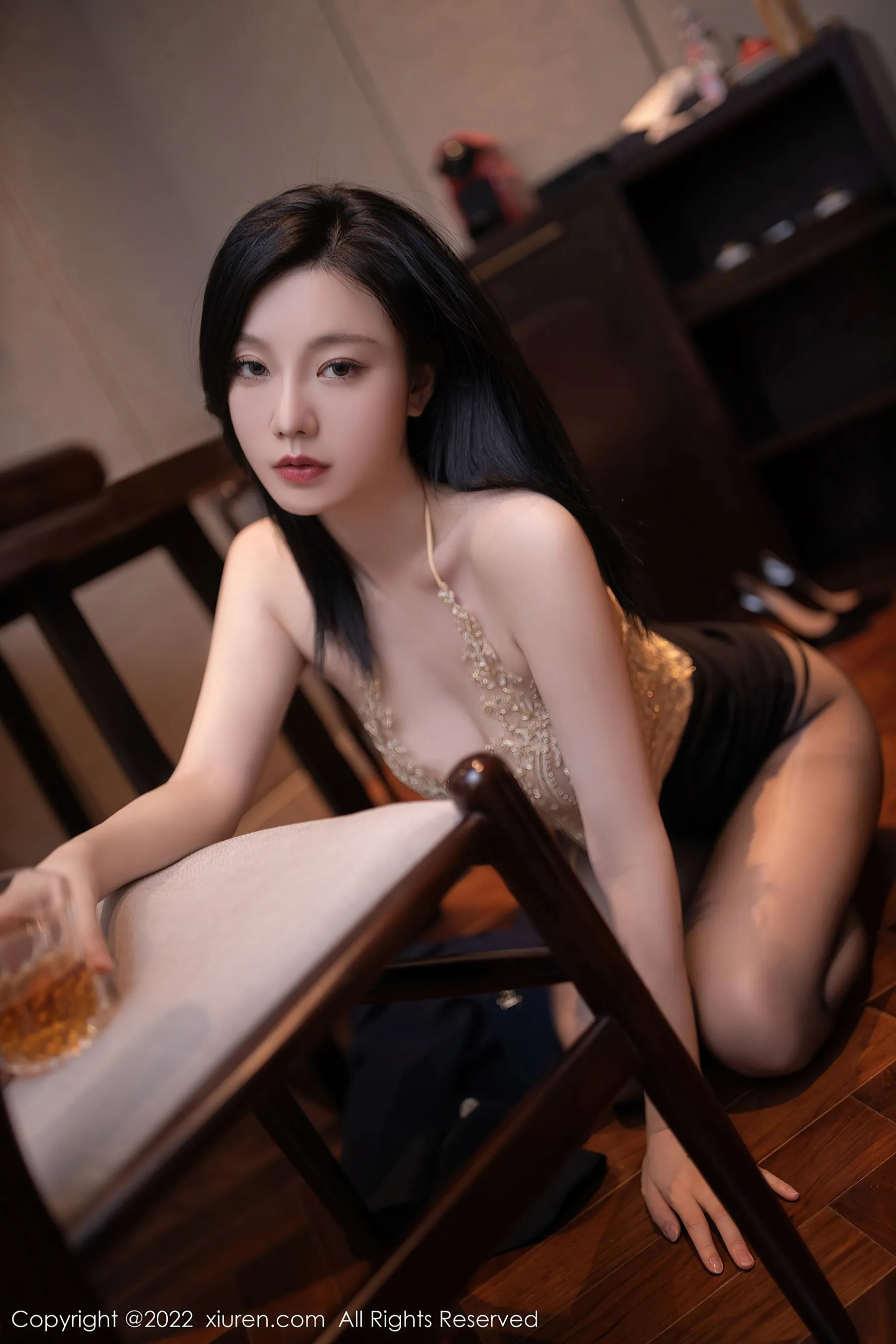图片[4] - 秀人网 No.6051 安然anran 黑丝美腿 - 机器猫次元 - 机器猫次元