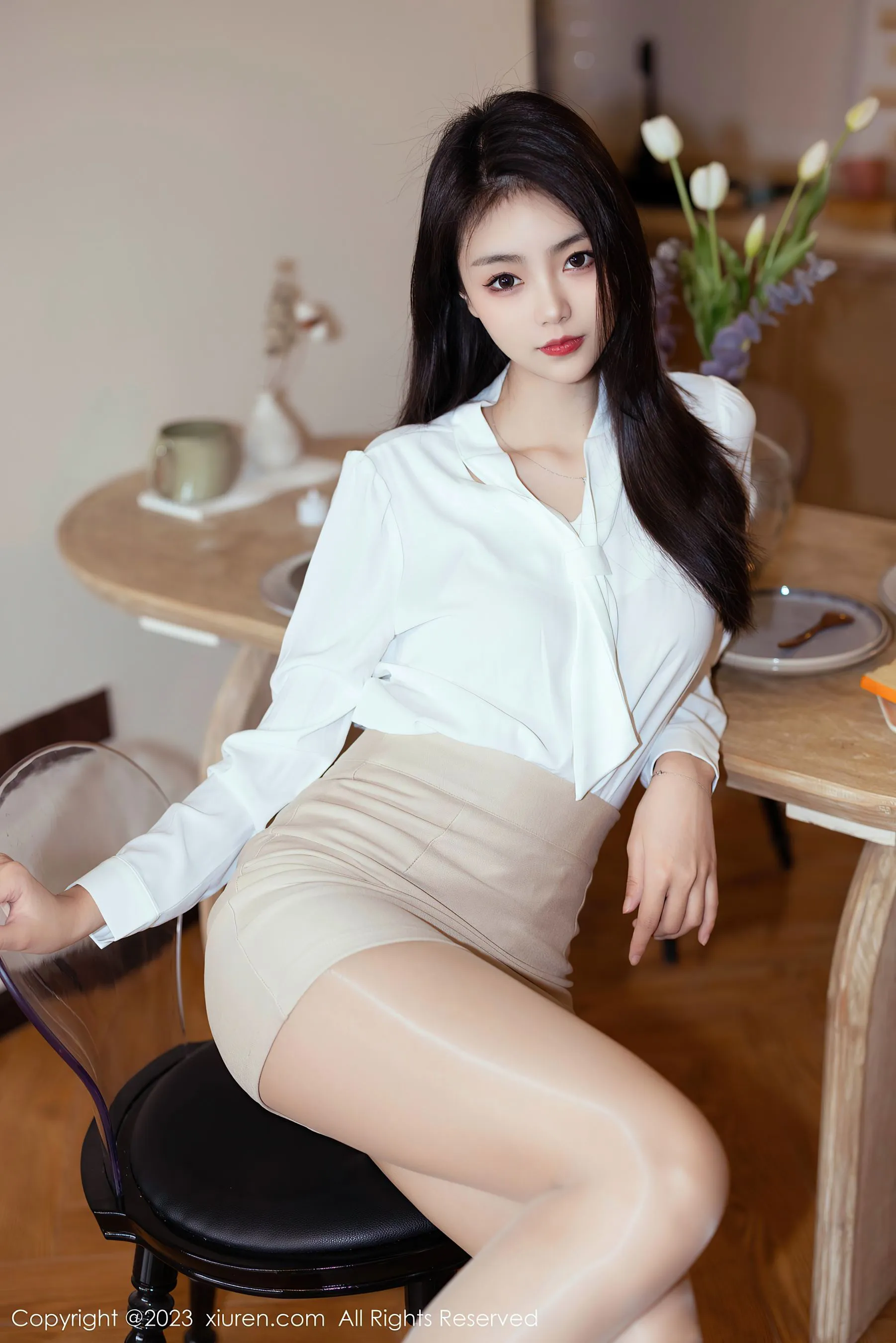 图片[6] - 秀人网 No.6465 可樂Vicky 短裙美腿 - 机器猫次元 - 机器猫次元