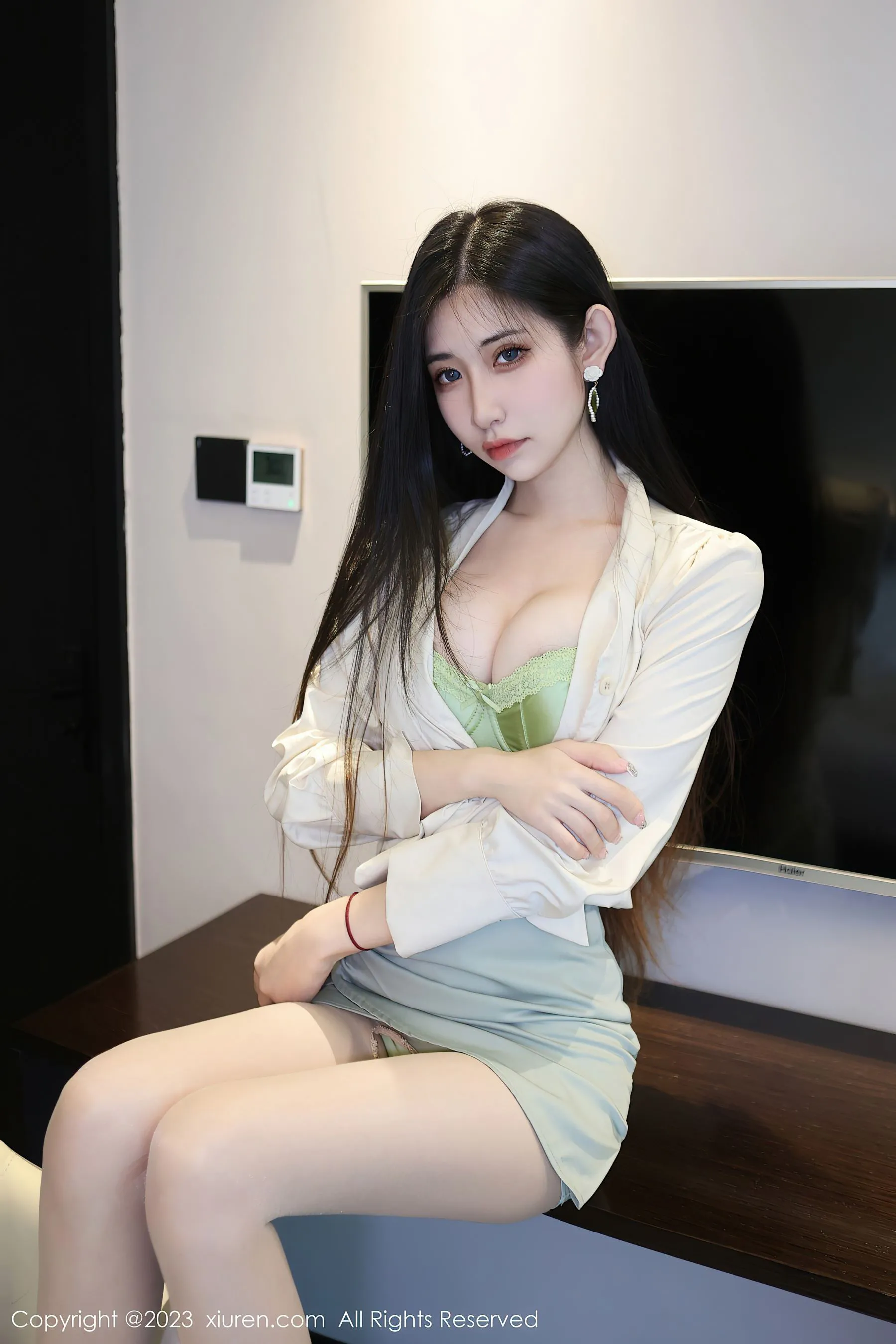 图片[1] - 秀人网 No.6547 依娜Yina - 机器猫次元 - 机器猫次元