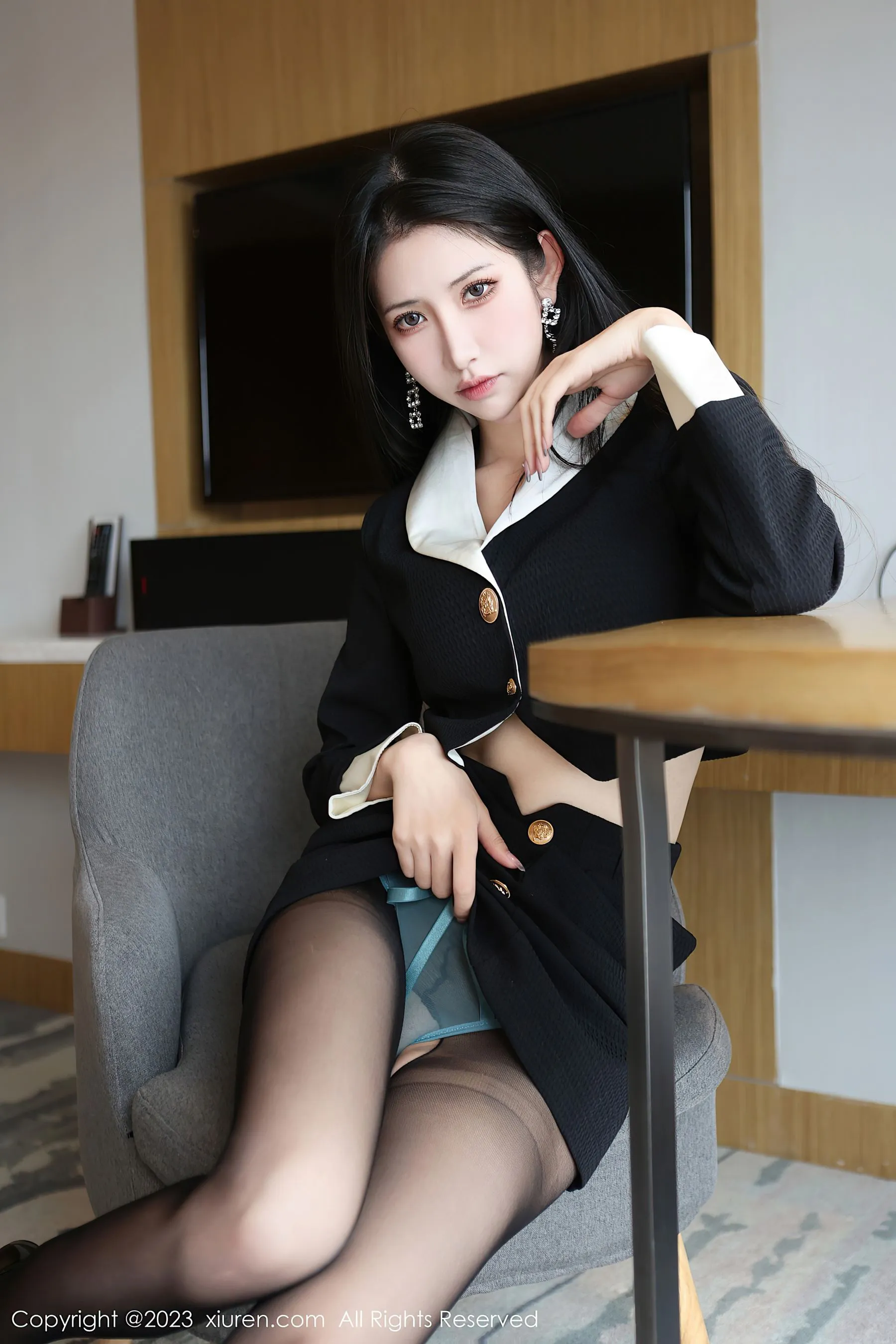 图片[2] - 秀人网 No.6695 依娜Yina 黑丝美腿 - 机器猫次元 - 机器猫次元