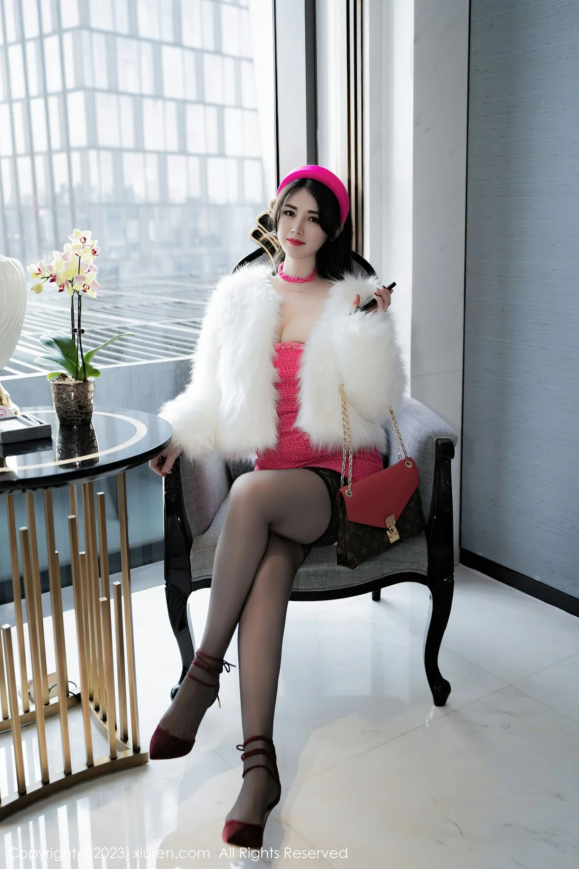 图片[1] - XiuRen 秀人 No.6830 诗诗kiki 魅惑黑丝性感写真 [50P] - 机器猫次元 - 机器猫次元