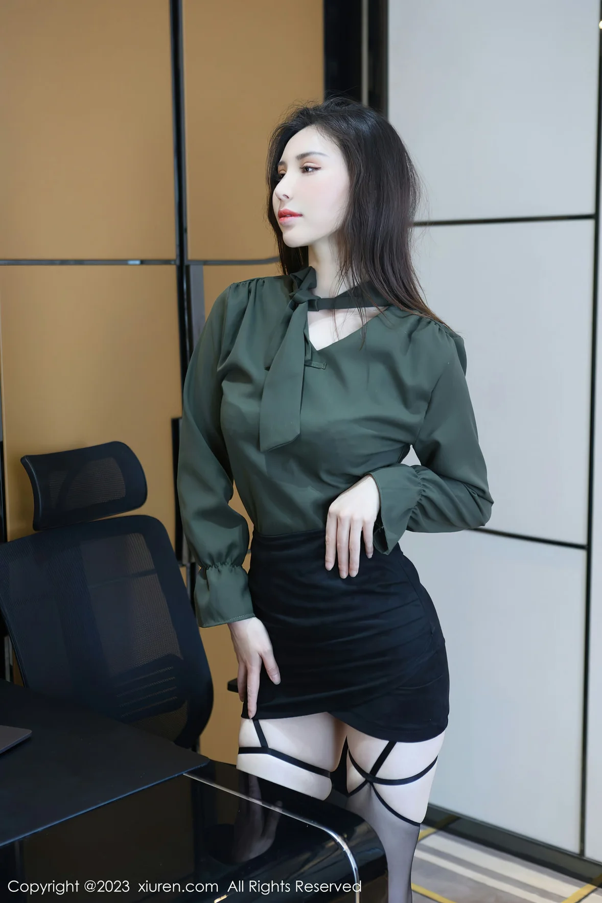 图片[4] - XiuRen 秀人 No.6844 王曼柔 魅惑黑丝性感写真3 [82P] - 机器猫次元 - 机器猫次元