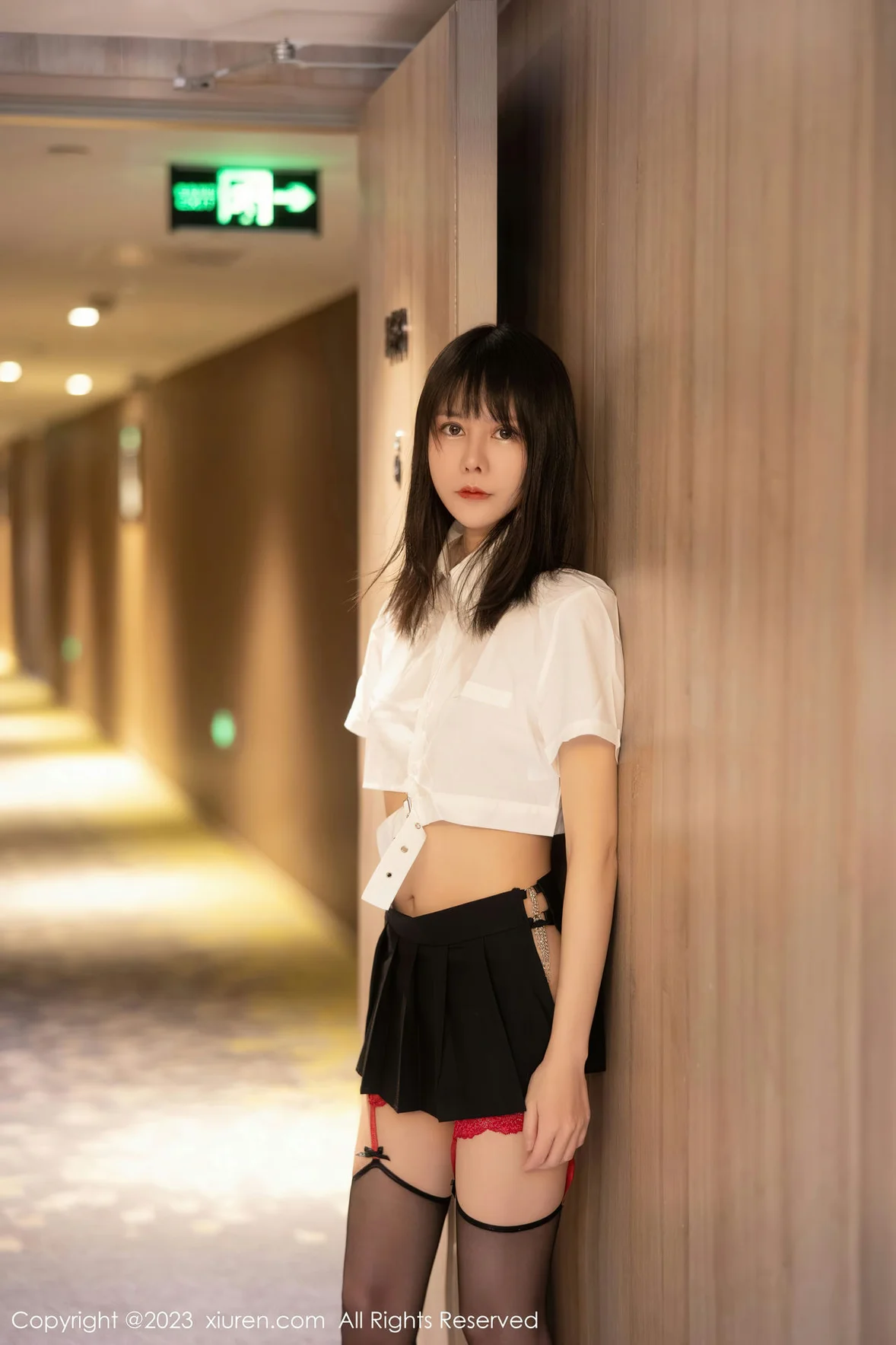 图片[3] - XiuRen 秀人 No.6862 甜佳佳 诱人短裙性感写真 [81P] - 机器猫次元 - 机器猫次元