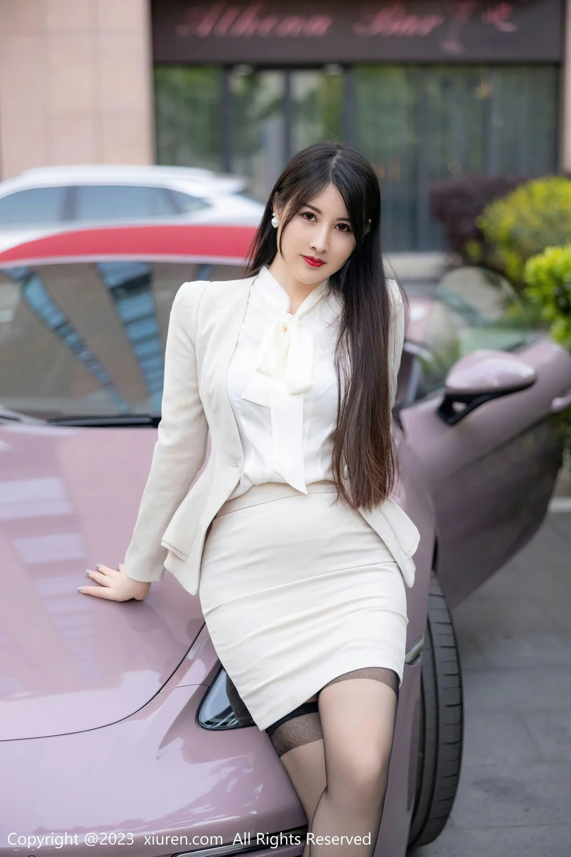 图片[1] - XiuRen 秀人 No.6879 诗诗kiki 魅惑黑丝性感写真 [80P] - 机器猫次元 - 机器猫次元