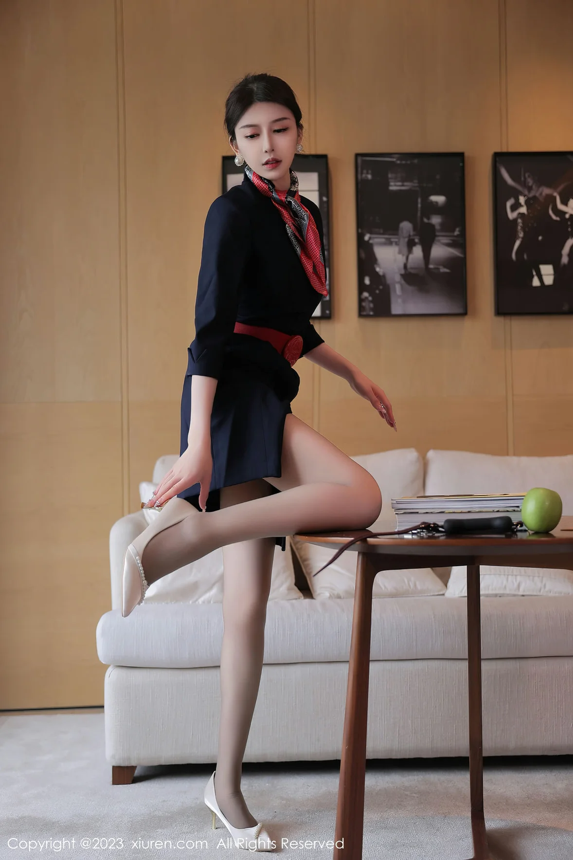 图片[2] - XiuRen 秀人 No.6966 玉兔miki 空姐制服性感写真 [91P] - 机器猫次元 - 机器猫次元