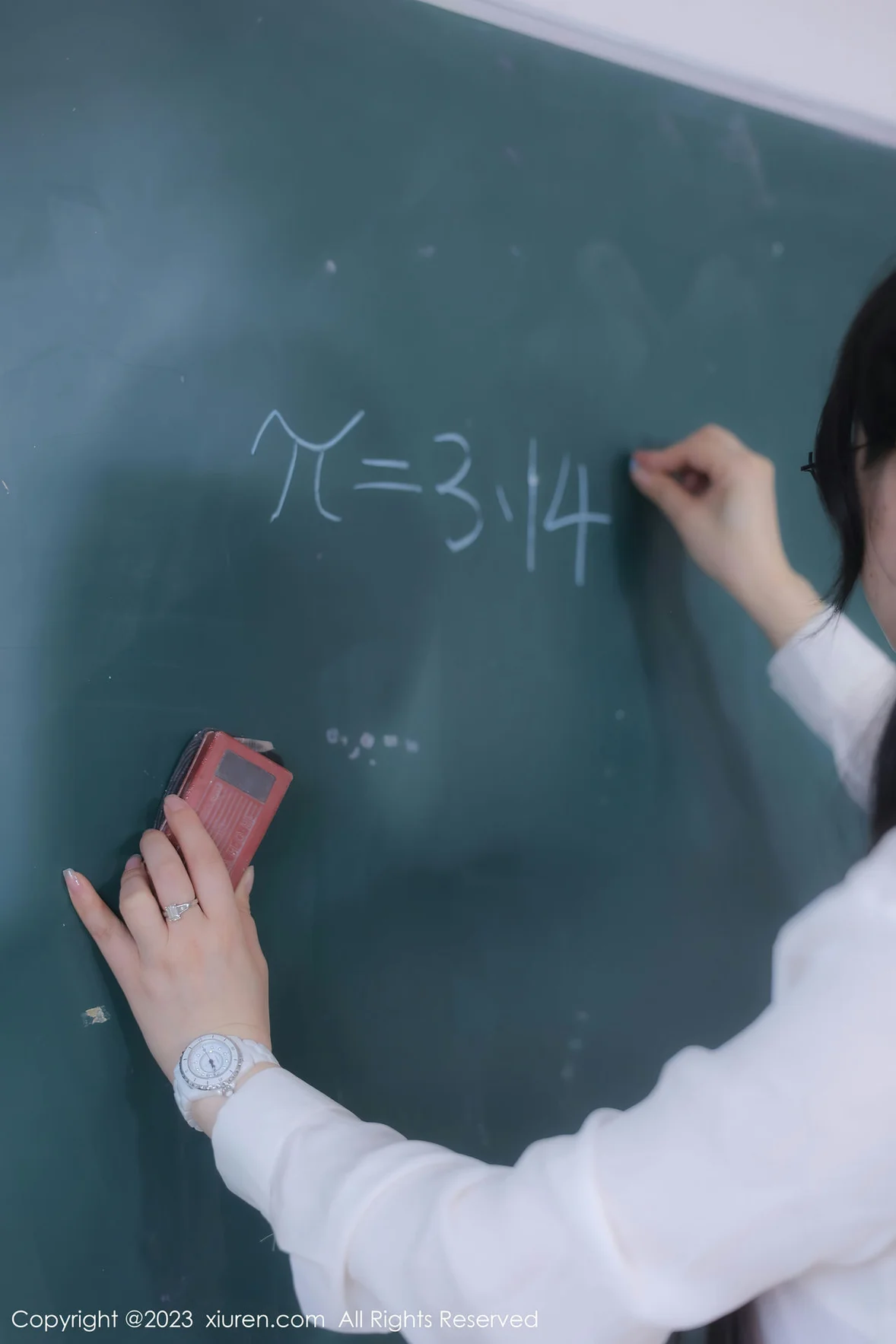 图片[1] - XiuRen 秀人 No.6980 诗诗kiki 教师角色扮演性感写真 [94P] - 机器猫次元 - 机器猫次元