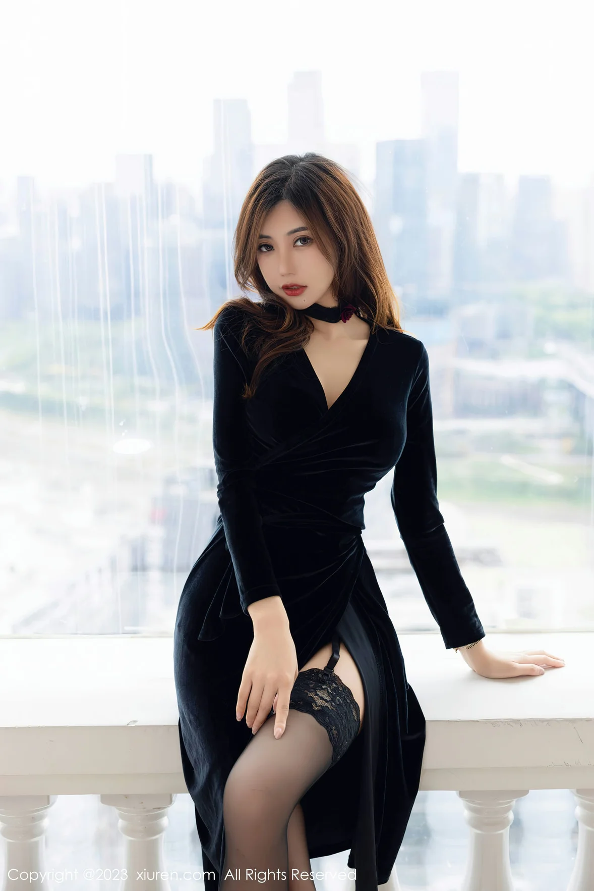 图片[3] - XiuRen 秀人 No.7005 绮里嘉ula 黑色长裙性感写真 [89P] - 机器猫次元 - 机器猫次元
