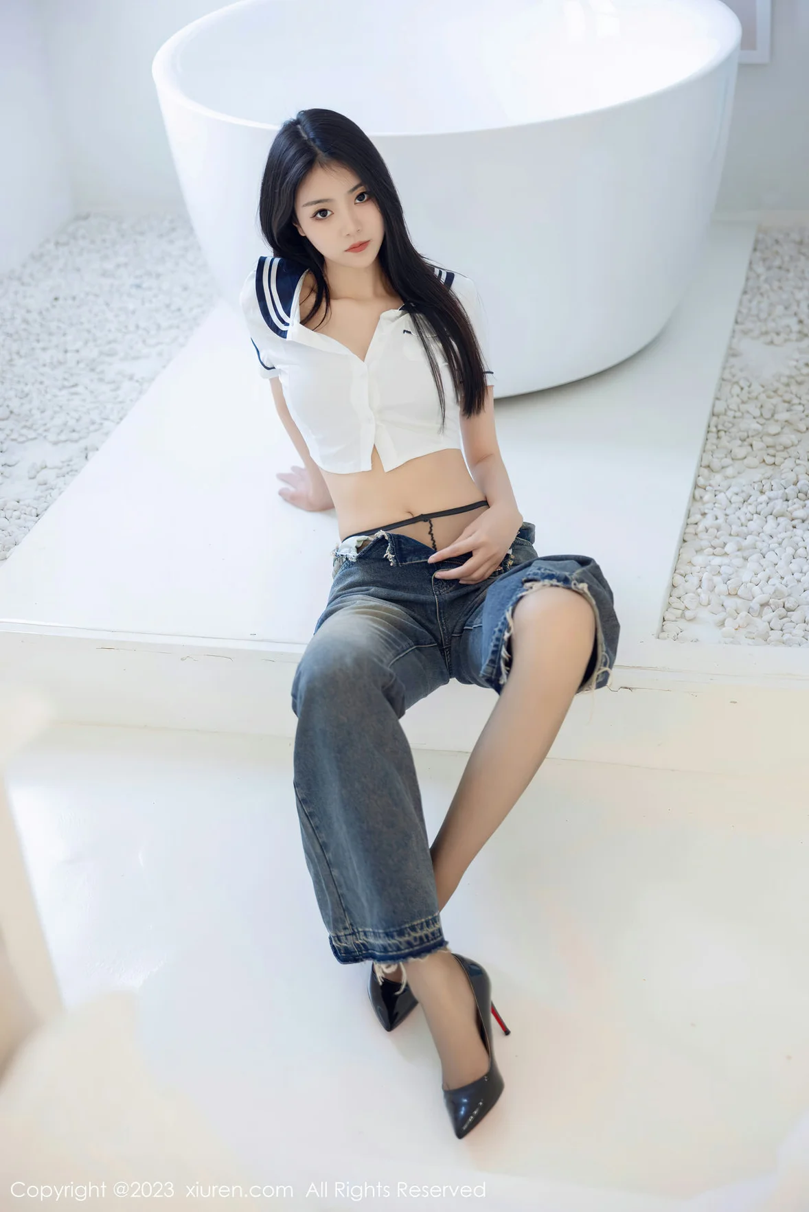 图片[7] - XiuRen 秀人 No.7027 可樂Vicky 魅惑黑丝性感写真 [83P] - 机器猫次元 - 机器猫次元