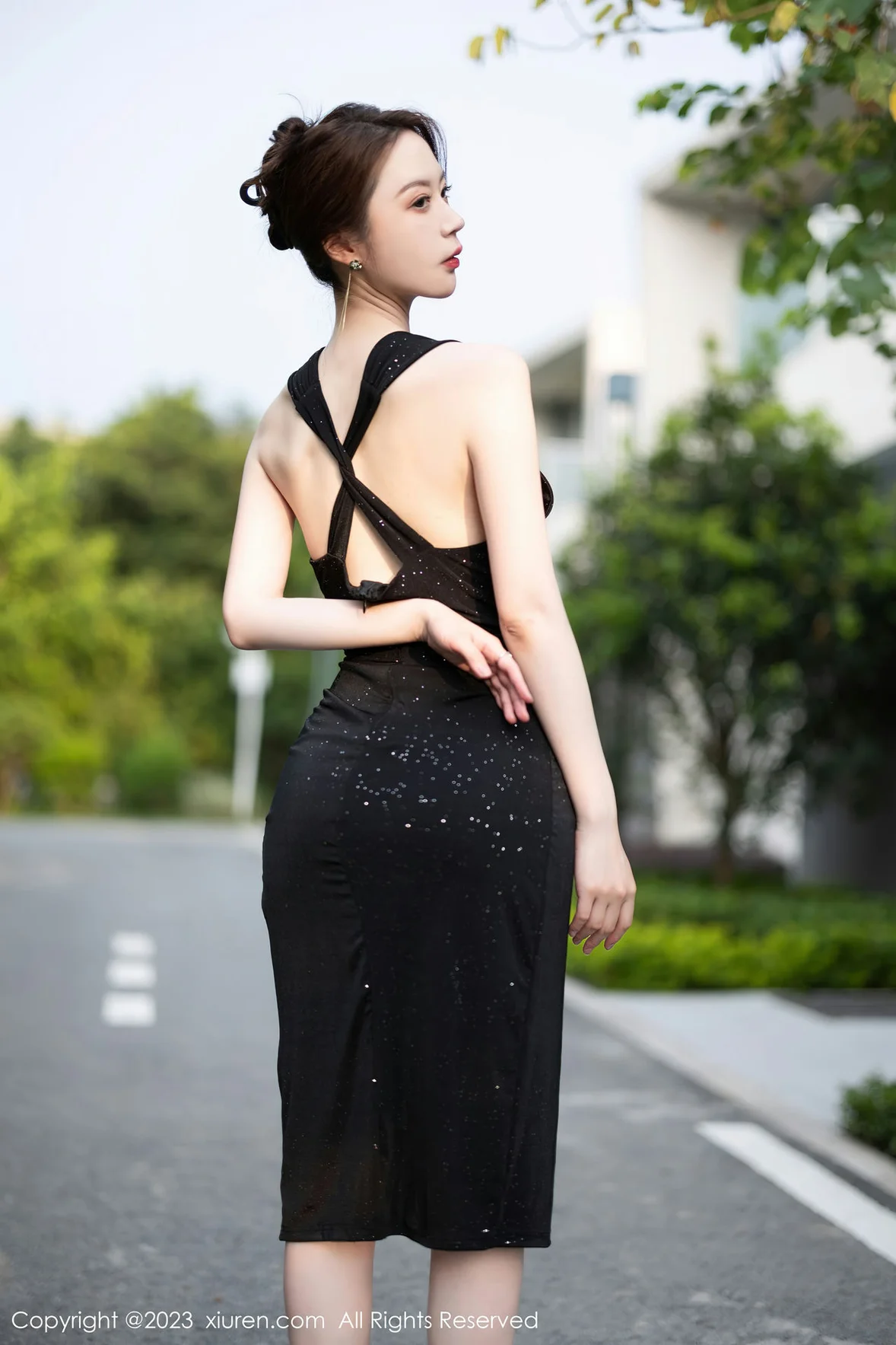 图片[3] - XiuRen 秀人 No.7031 梦心玥 黑色连衣长裙性感写真 [86P] - 机器猫次元 - 机器猫次元