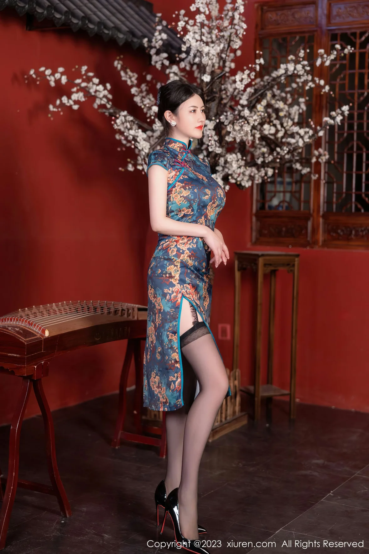 图片[3] - XiuRen 秀人 No.7051 诗诗kiki 蓝色图纹旗袍性感写真 [83P] - 机器猫次元 - 机器猫次元