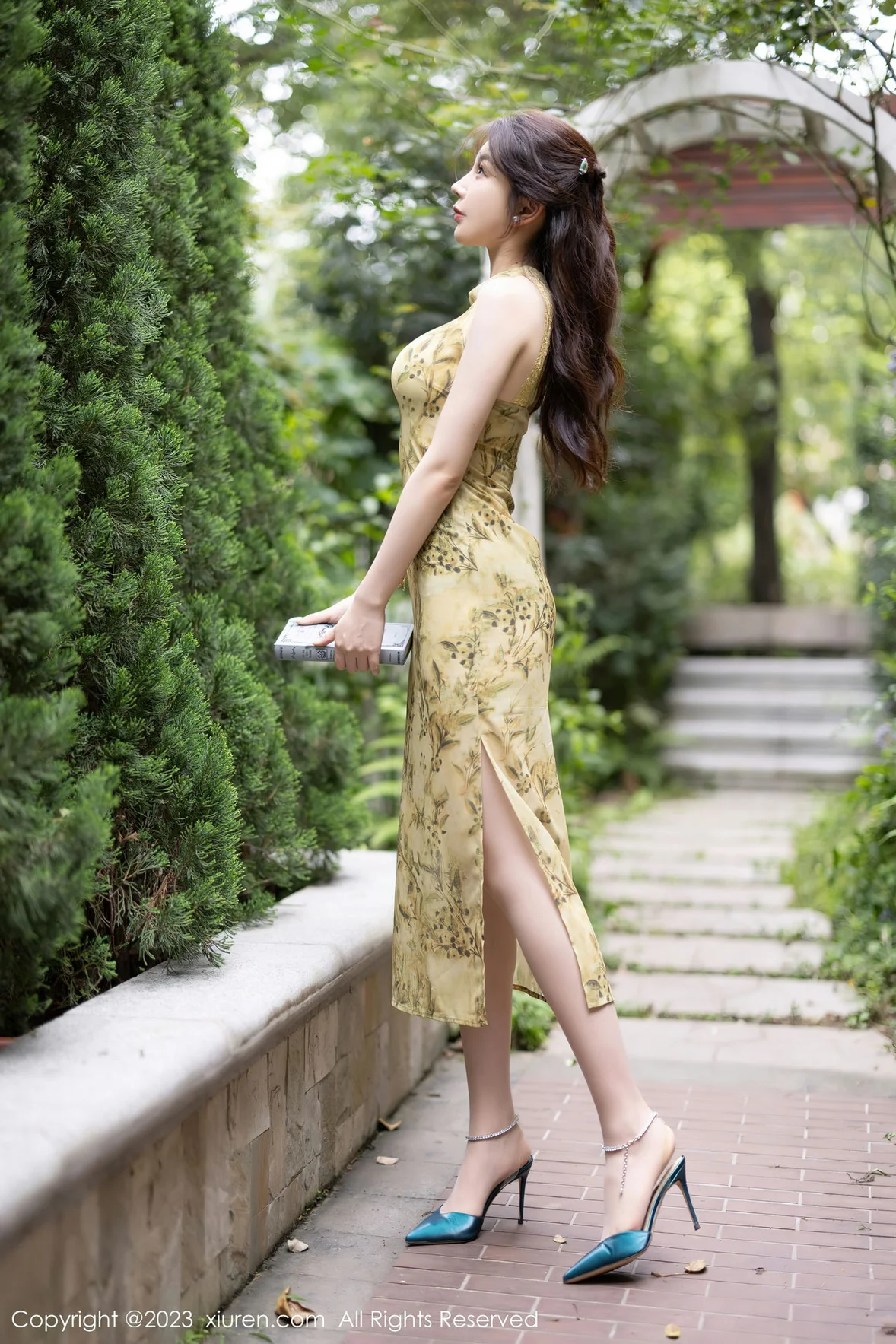图片[3] - XiuRen 秀人 No.7083 徐莉芝Booty 欧式文艺风性感写真 [82P] - 机器猫次元 - 机器猫次元