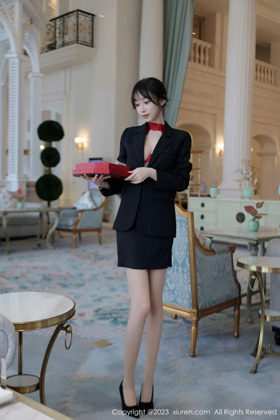 图片[1] - XiuRen 秀人 No.7102 玥儿玥er 红色情趣杭州旅拍 [64P] - 机器猫次元 - 机器猫次元