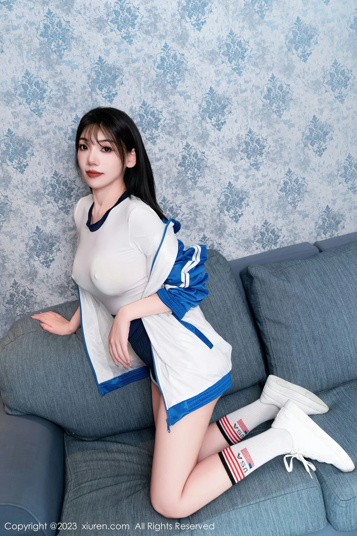 图片[1] - XiuRen 秀人 No.7106 小泡芙winna 窄边系列回归学生服 [60P] - 机器猫次元 - 机器猫次元