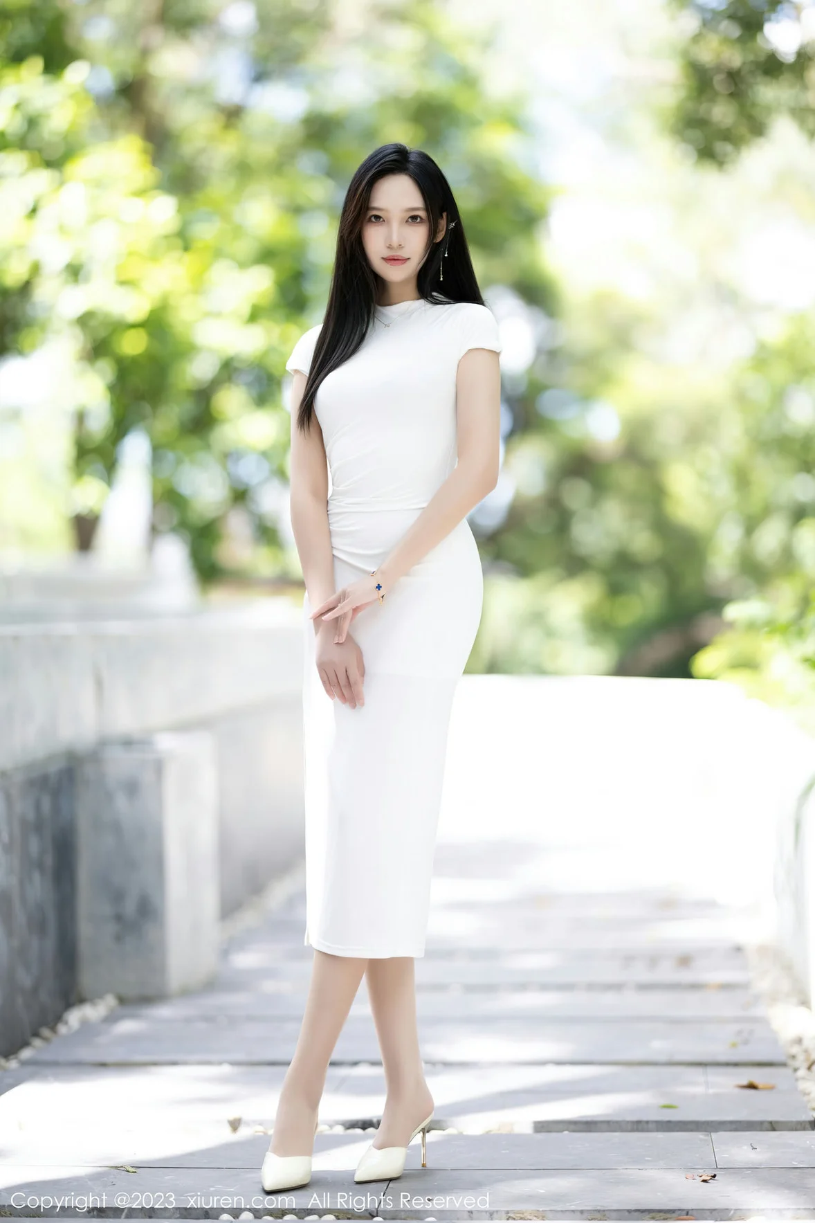 图片[1] - XiuRen 秀人 No.7139 郑颖姗Bev 原色丝袜丝性感写真 [84P] - 机器猫次元 - 机器猫次元