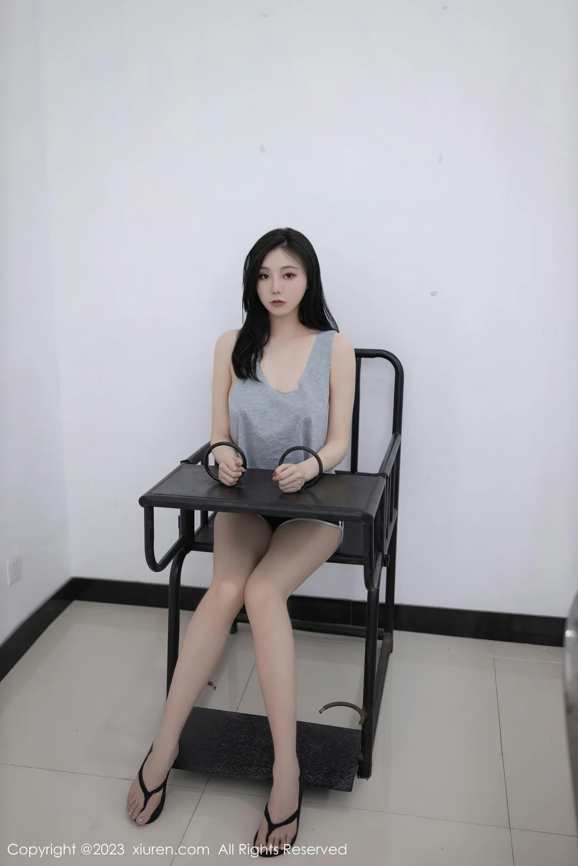 图片[1] - XiuRen 秀人 No.7170 安然anran 女子审问室主题性感写真 [80P] - 机器猫次元 - 机器猫次元