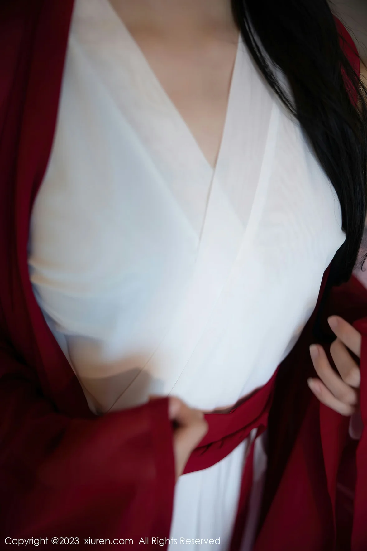 图片[1] - XiuRen 秀人 No.7192 幼幼 红色古装性感写真 [93P] - 机器猫次元 - 机器猫次元