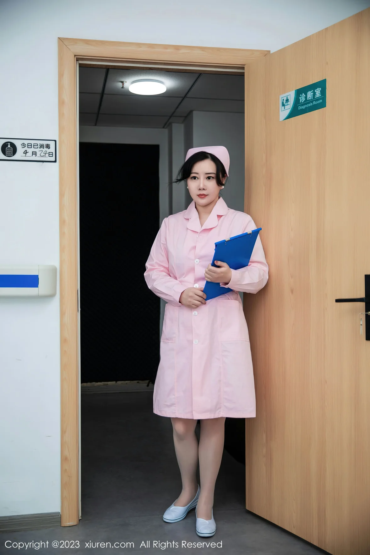 图片[2] - XiuRen 秀人 No.7199 王婉悠Queen 粉色情趣护士性感写真 [82P] - 机器猫次元 - 机器猫次元