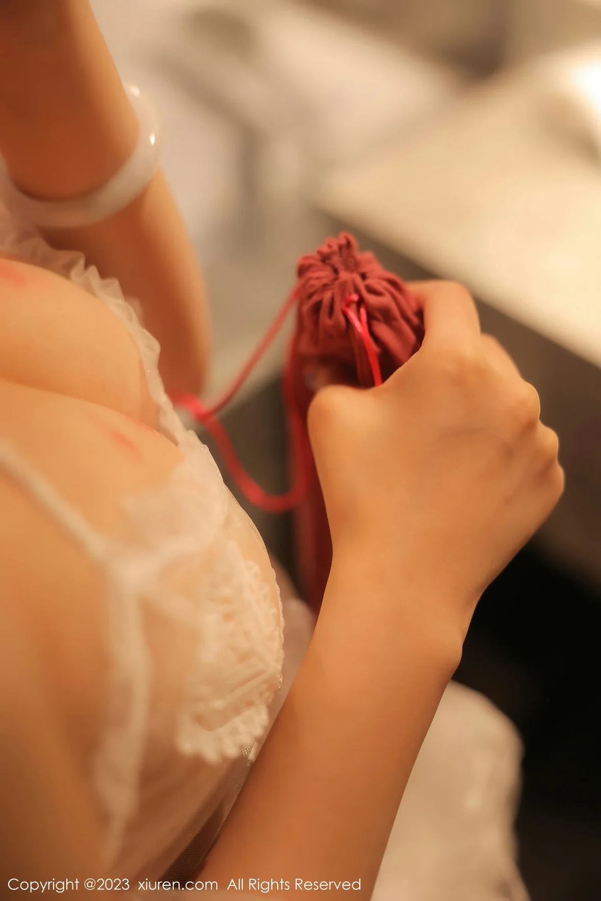 图片[2] - XiuRen 秀人 No.7218 汐汐baby 白色情趣婚纱性感写真 [78P] - 机器猫次元 - 机器猫次元