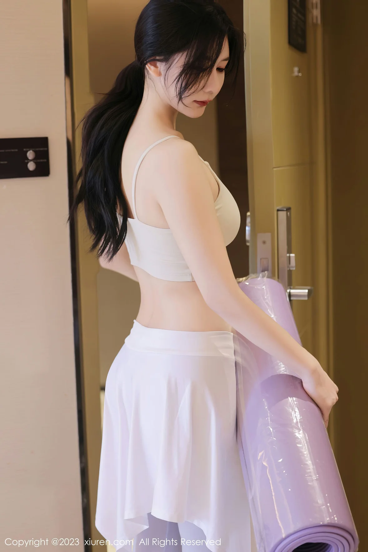 图片[2] - XiuRen 秀人 No.7294 尹甜甜 瑜伽写真广州旅拍 [68P] - 机器猫次元 - 机器猫次元