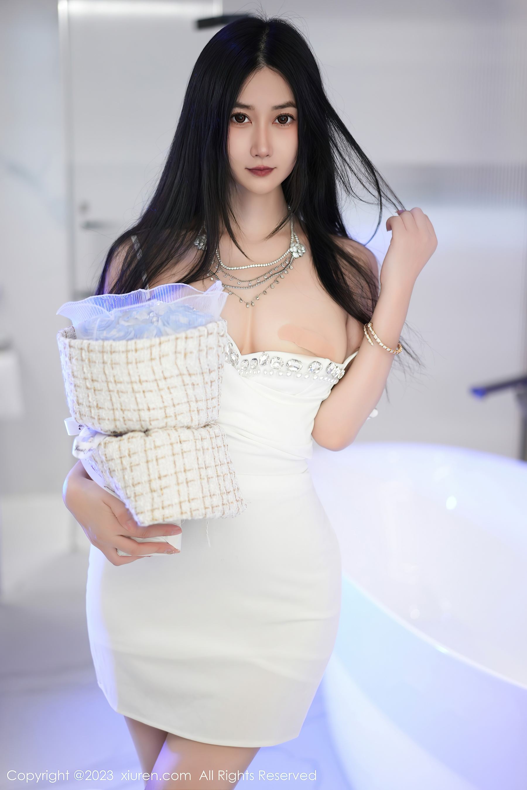 图片[1] - XiuRen 秀人 No.7447 laura阿姣 丰腴美腿 - 机器猫次元 - 机器猫次元