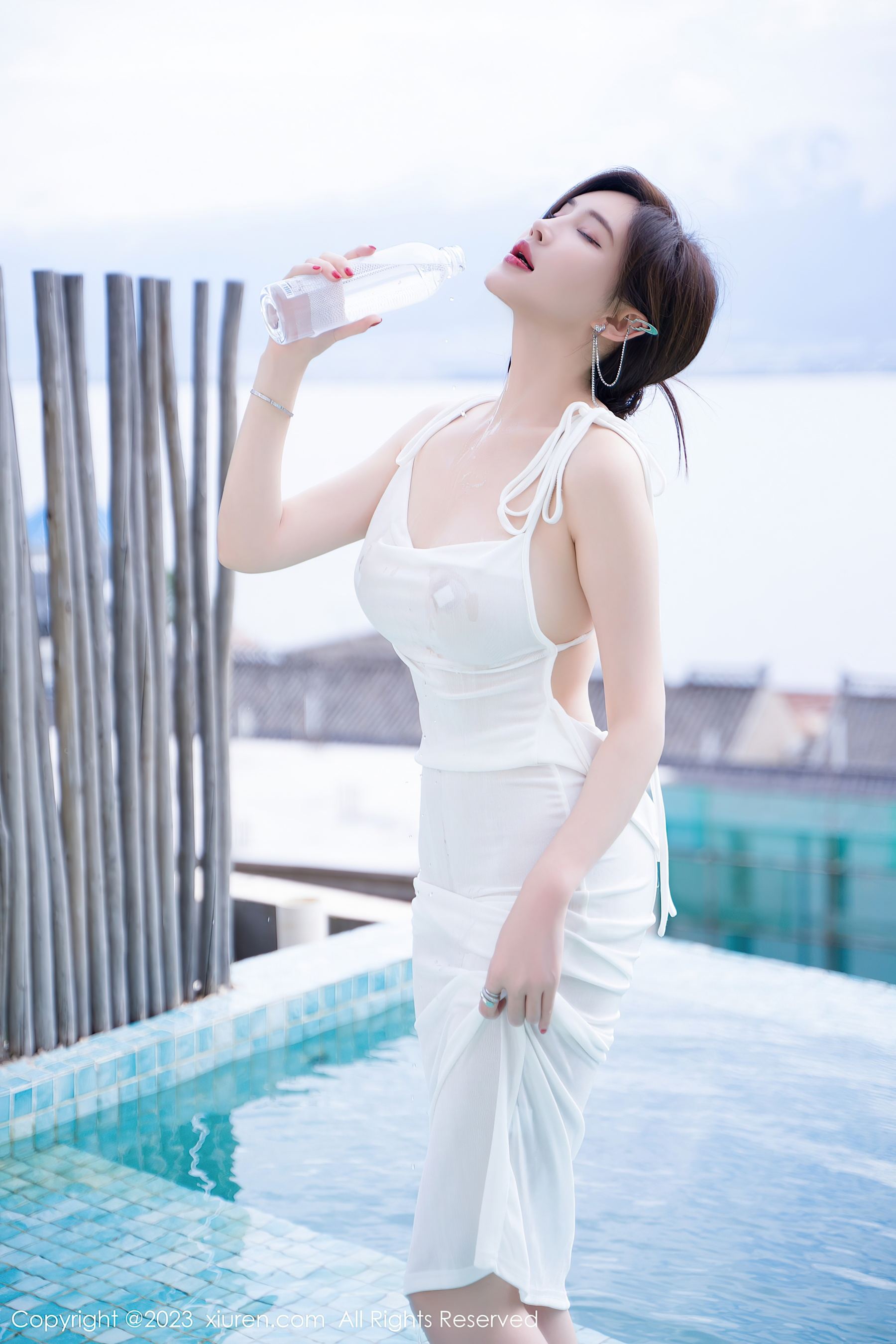 图片[8] - XiuRen 秀人 No.7461 Carol周妍希 长裙美臀 - 机器猫次元 - 机器猫次元