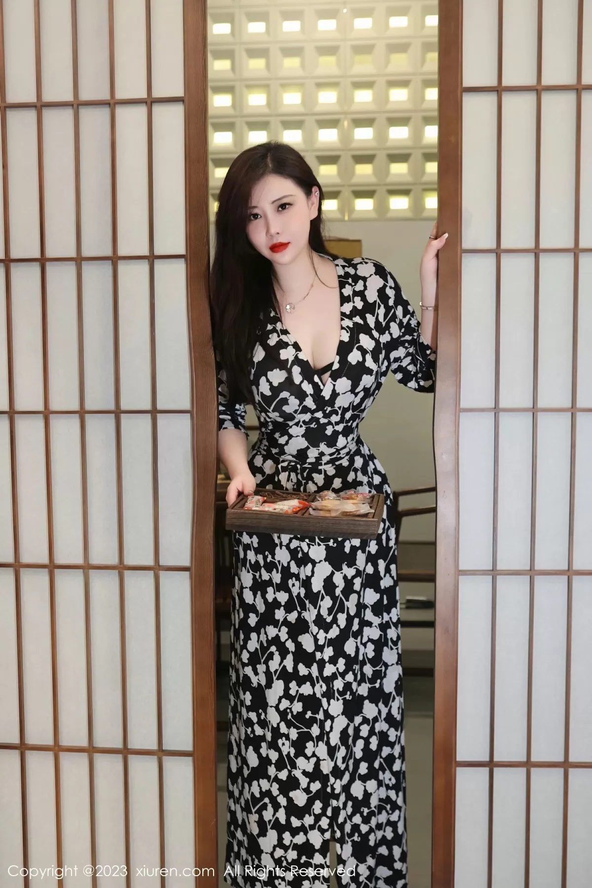 图片[2] - XiuRen 秀人 No.7548 王婉悠Queen [72P] - 机器猫次元 - 机器猫次元