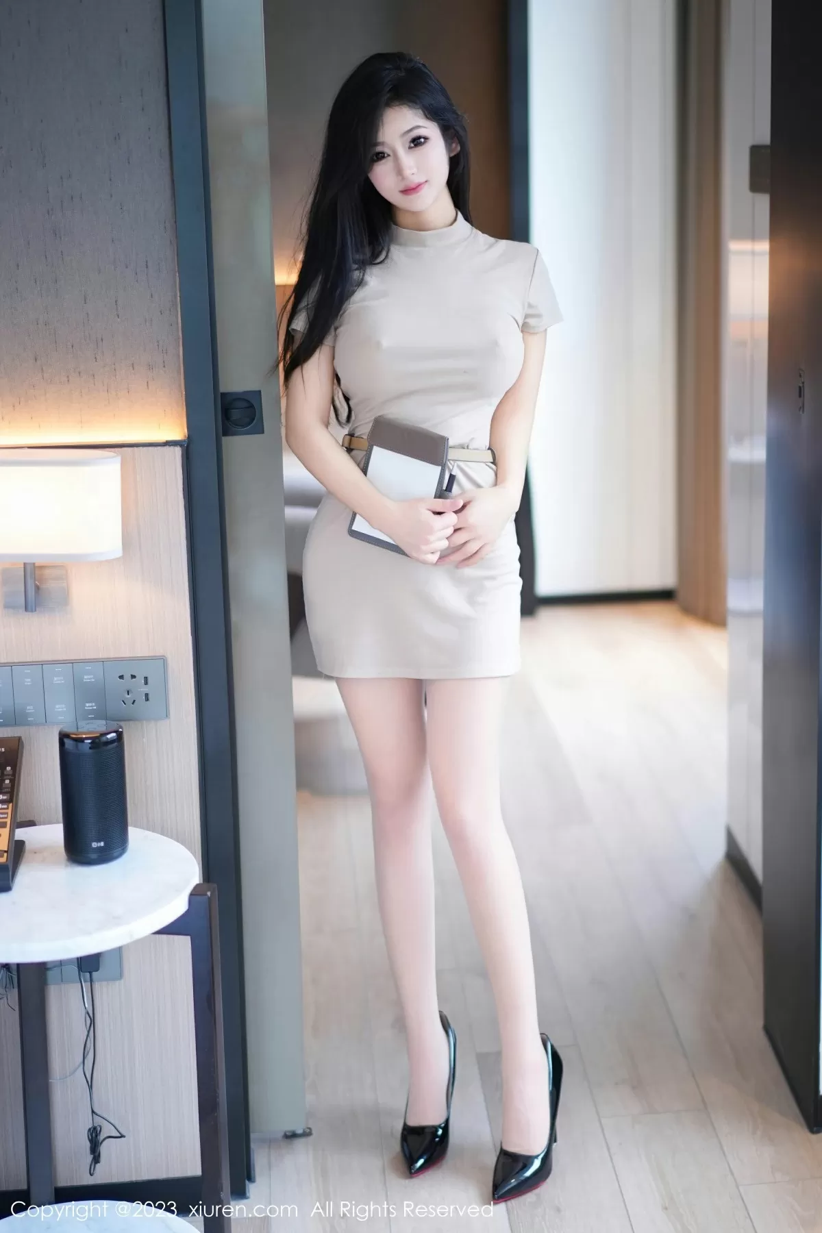 图片[2] - XiuRen 秀人 No.7572 谭小灵 [81P] - 机器猫次元 - 机器猫次元