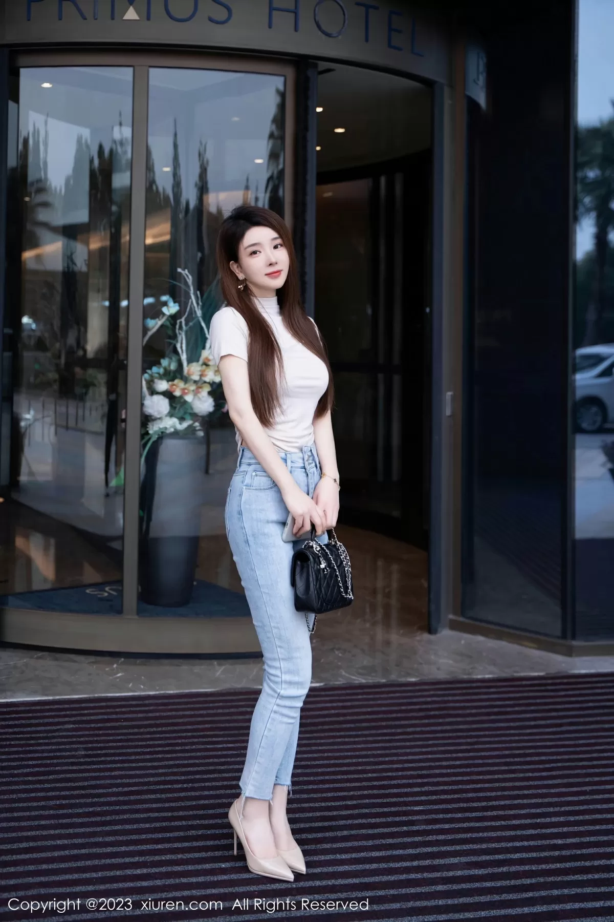 图片[2] - XiuRen 秀人 No.7586 雨儿baby [71P] - 机器猫次元 - 机器猫次元