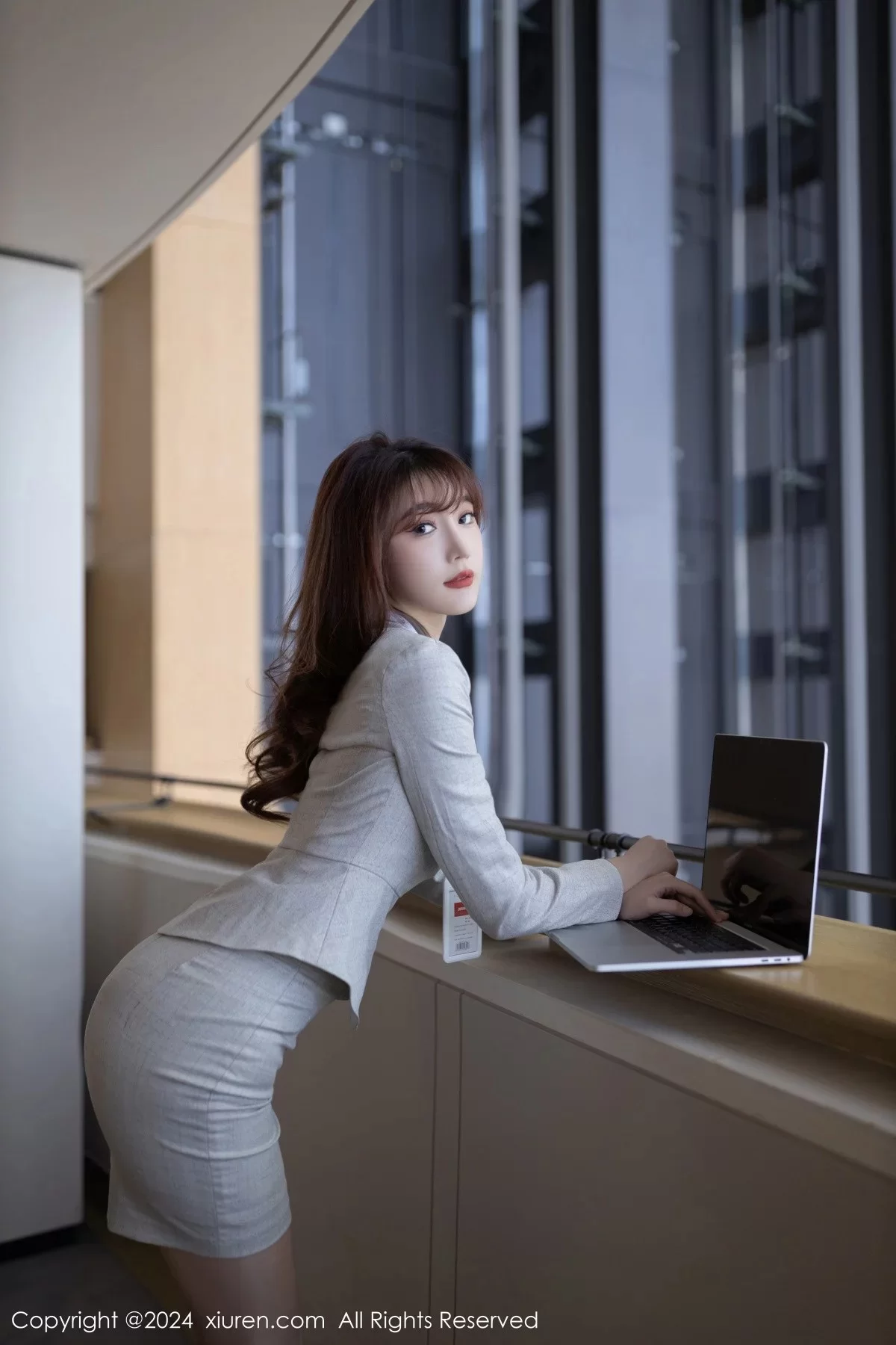 图片[2] - XiuRen 秀人 No.7949 陆萱萱 [80P] - 机器猫次元 - 机器猫次元
