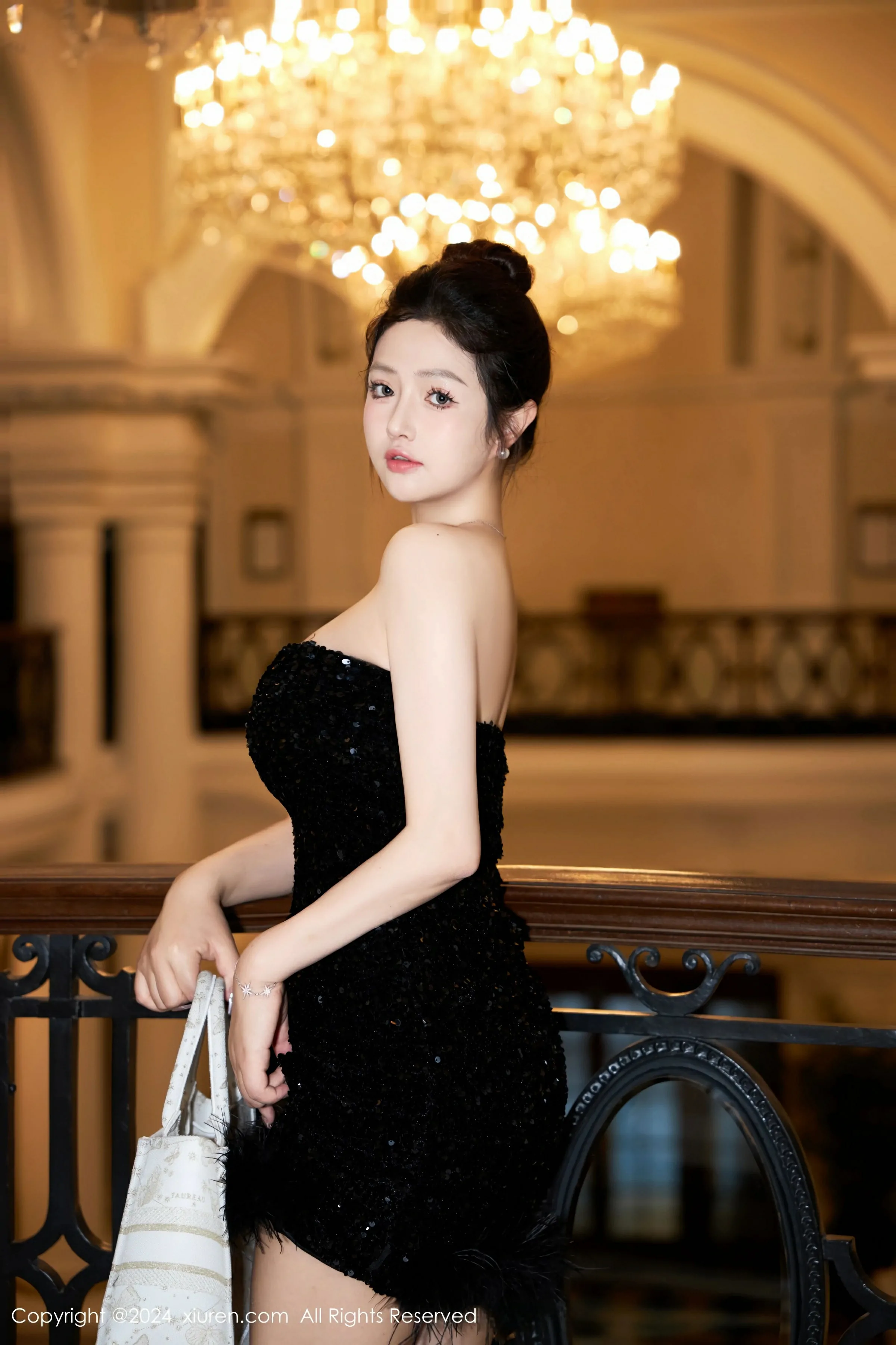 图片[7] - XiuRen 秀人 No.8462 养乐多DoDo [48P] - 机器猫次元 - 机器猫次元