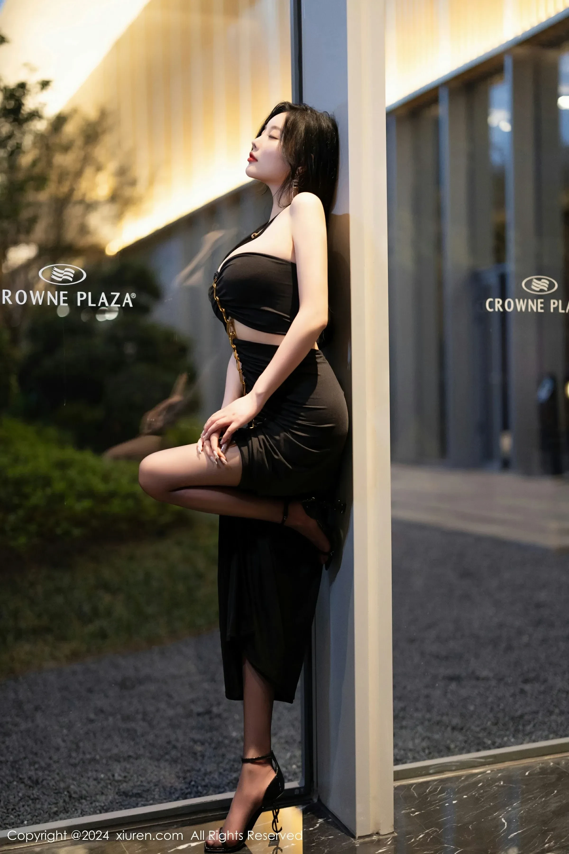 图片[8] - XiuRen 秀人 No.8484 杨晨晨Yome [76P] - 机器猫次元 - 机器猫次元