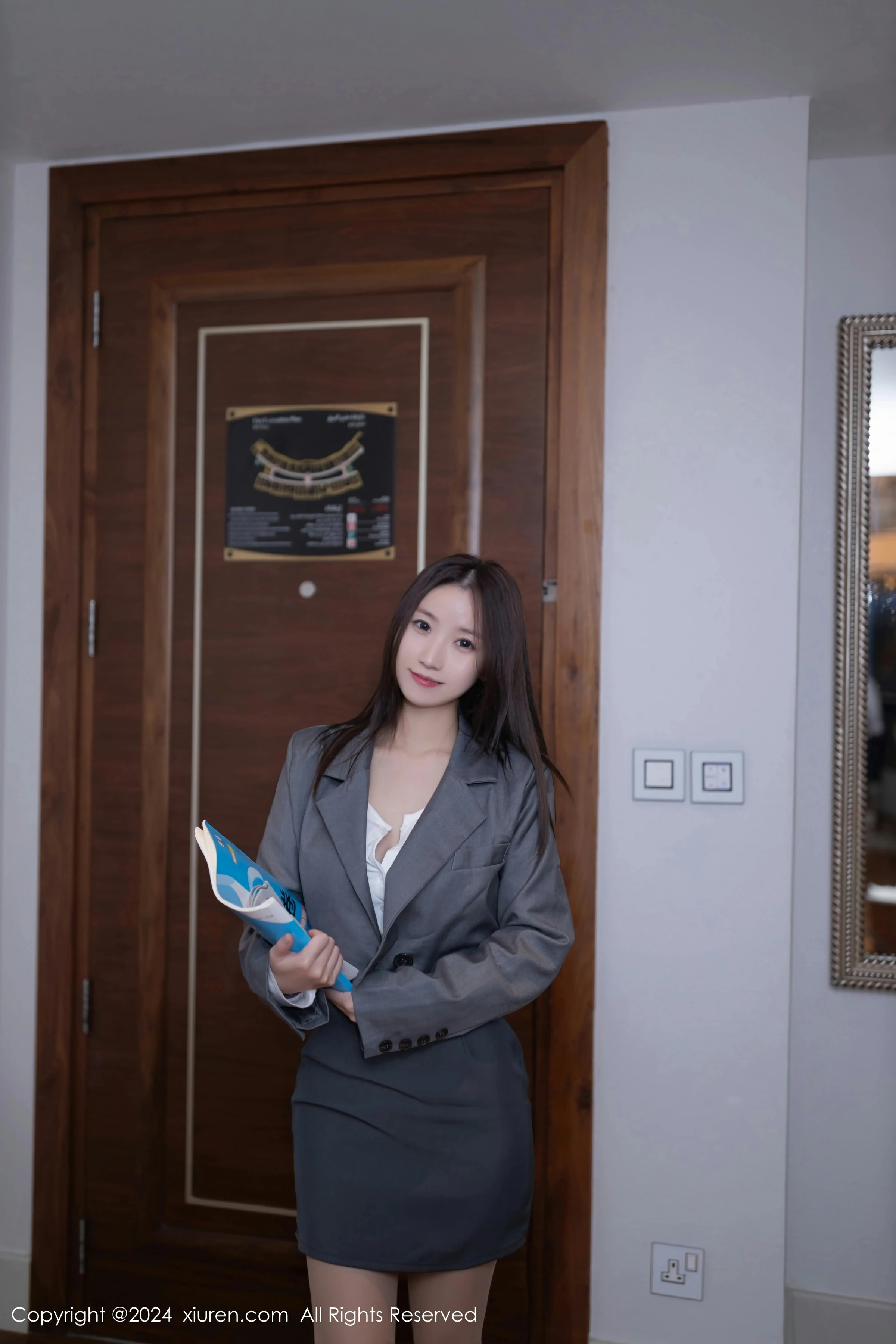 图片[2] - XiuRen 秀人 No.8579 杏子Yada [83P] - 机器猫次元 - 机器猫次元