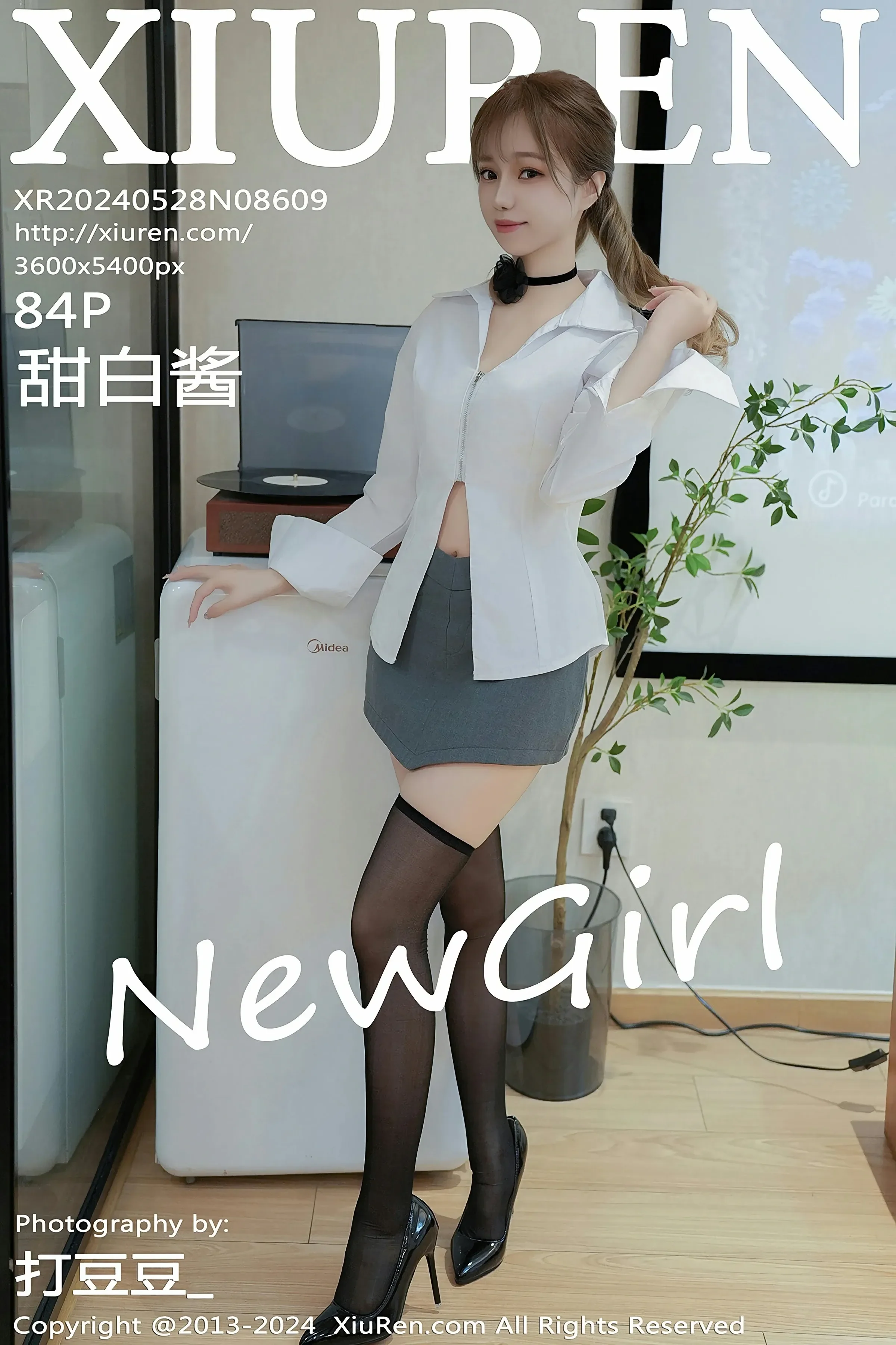 图片[1] - XiuRen 秀人 No.8609 新人模特 甜白酱 [84P] - 机器猫次元 - 机器猫次元