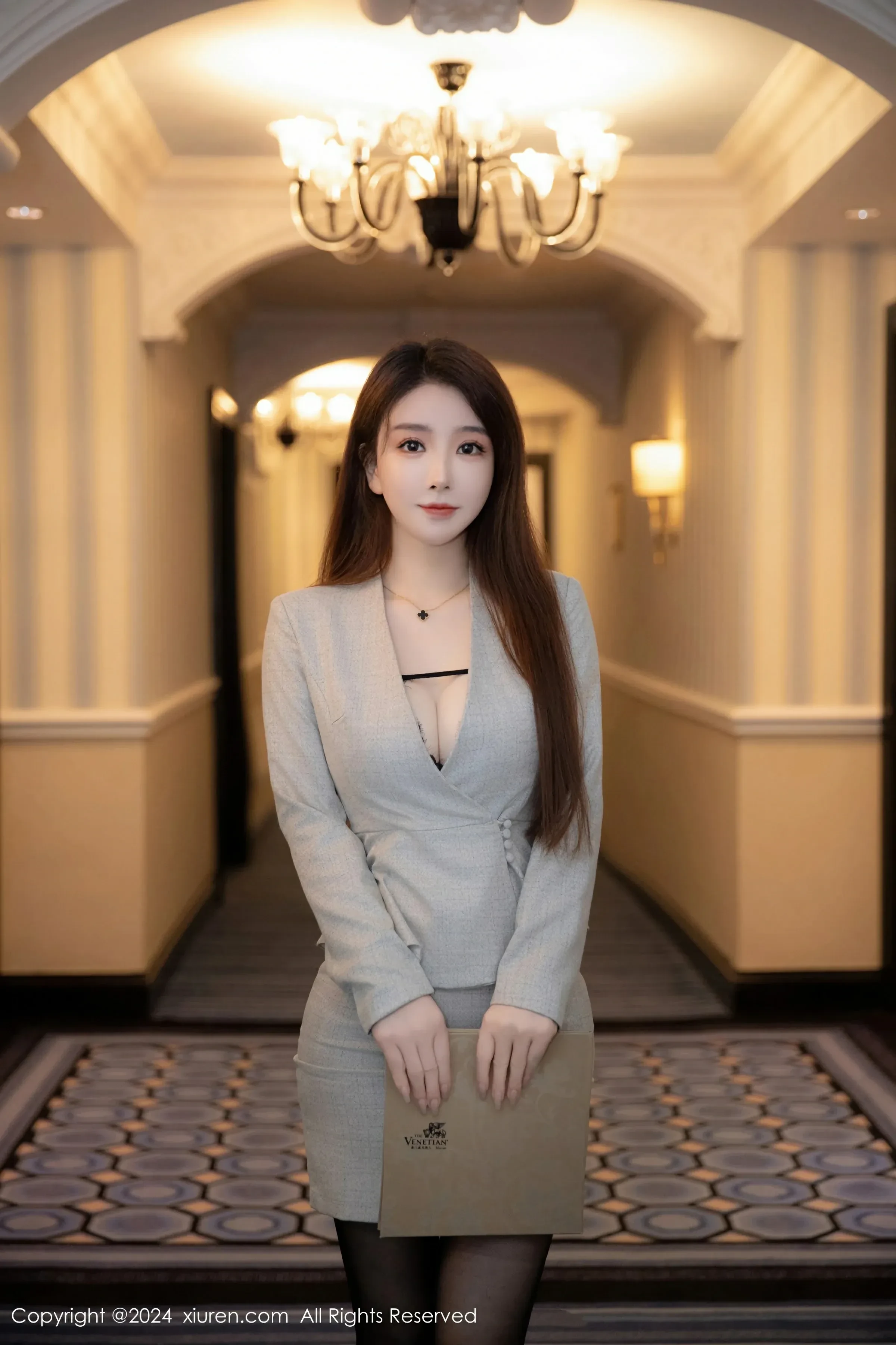 图片[2] - XiuRen 秀人 No.8716 雨儿酱eve [83P] - 机器猫次元 - 机器猫次元