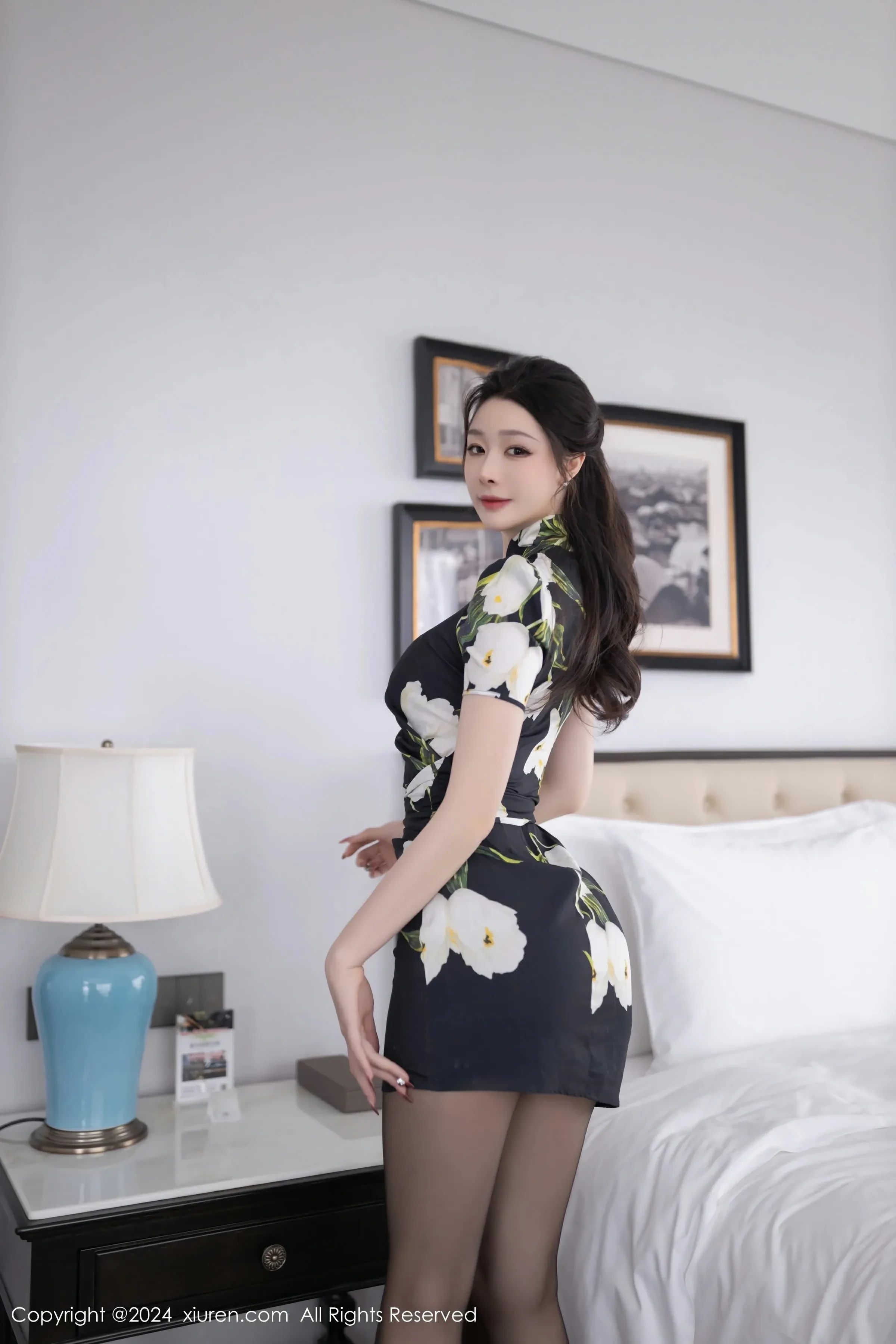 图片[2] - XiuRen 秀人 No.8768 小逗逗 [80P] - 机器猫次元 - 机器猫次元