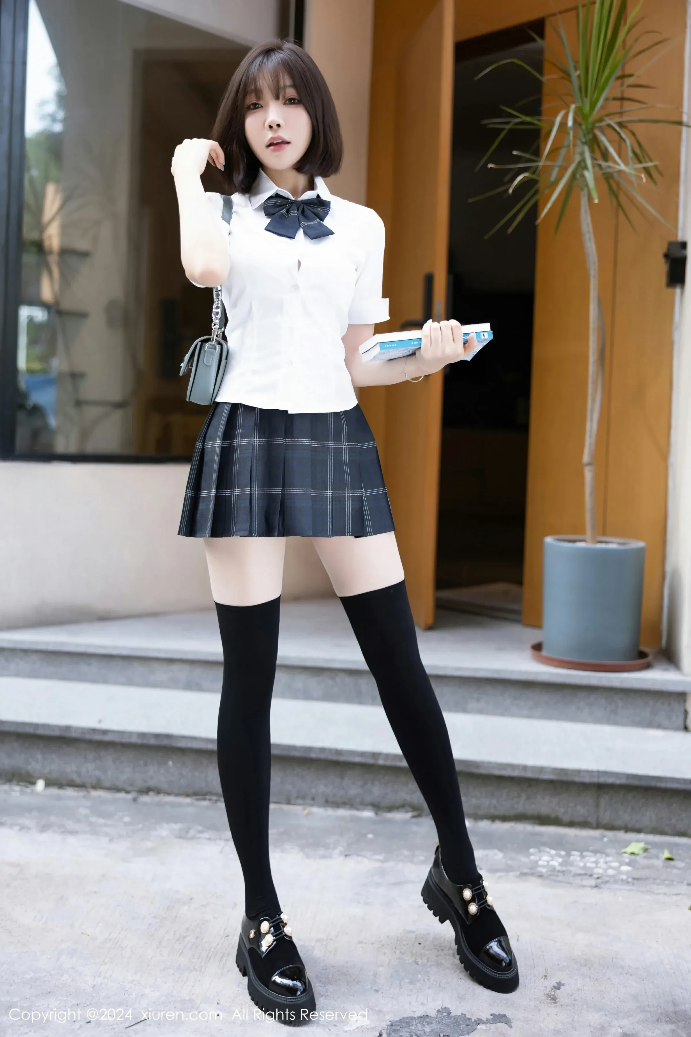 图片[2] - XiuRen 秀人 No.8785 徐莉芝Booty [100P] - 机器猫次元 - 机器猫次元