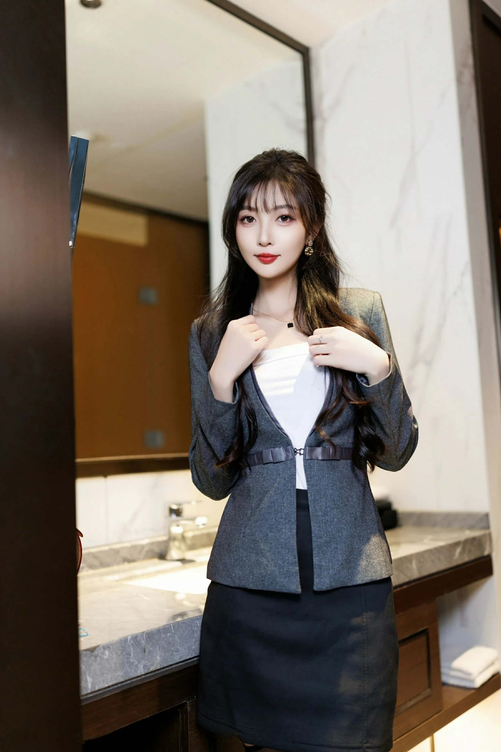 图片[4] - XiuRen 秀人 No.9957 樱桃小阑子 [85P] - 机器猫次元 - 机器猫次元