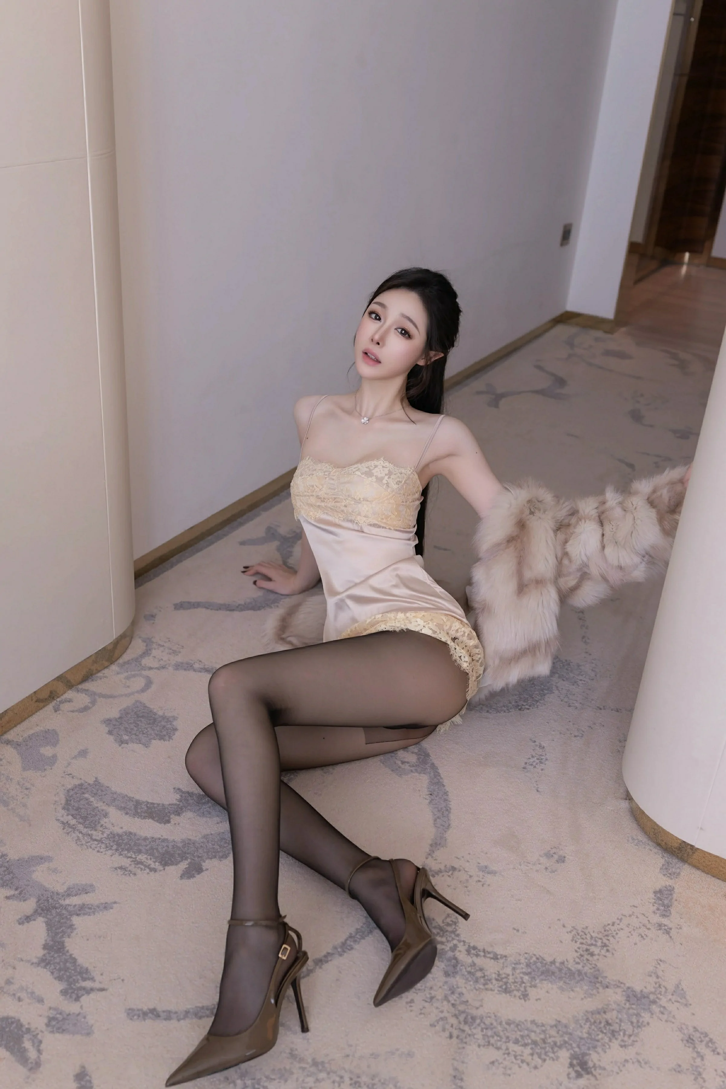 图片[8] - XiuRen 秀人 No.10259 小逗逗 [76P] - 机器猫次元 - 机器猫次元