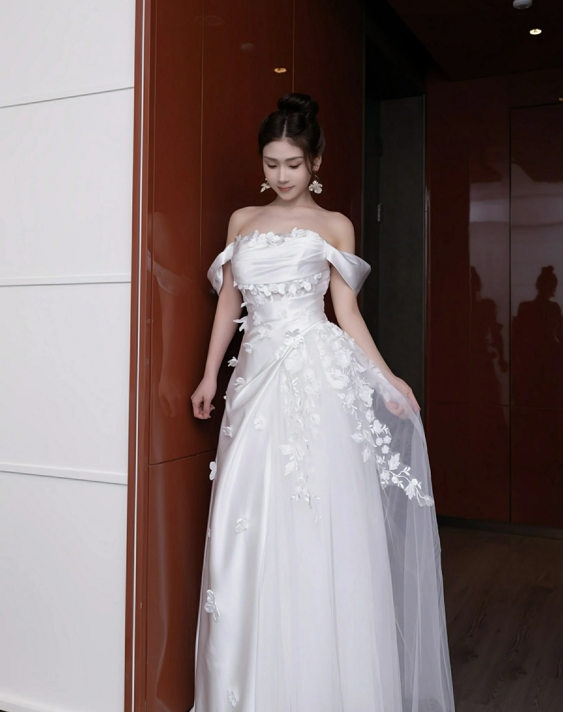 图片[4] - 秀人网 No.10814 刘婷婷 [80P] - 机器猫次元 - 机器猫次元