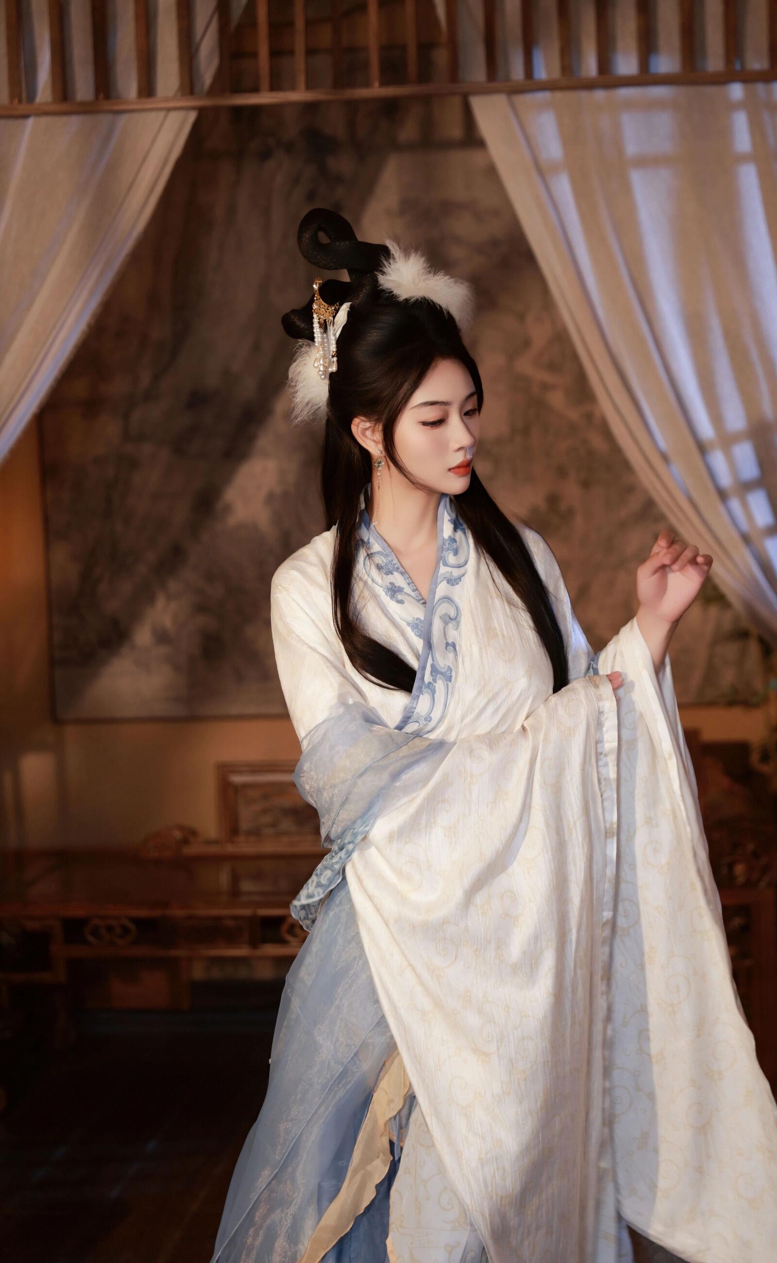 图片[4] - 秀人网 No.10835 南乔 [75P] - 机器猫次元 - 机器猫次元