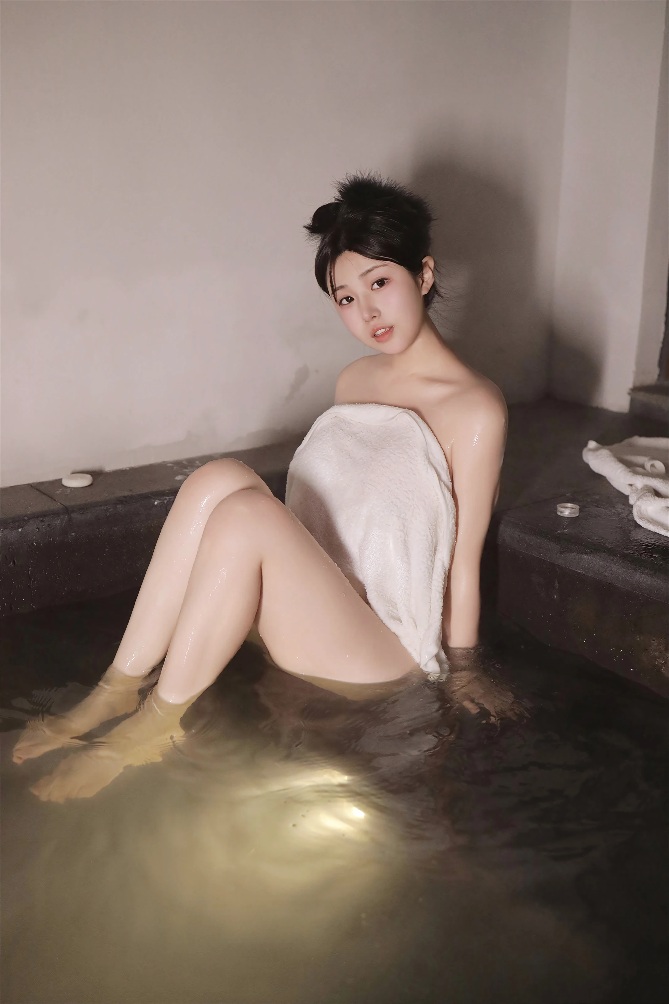 图片[4] - XiuRen 内购版 No.7977 陈小花 泡澡 [61P] - 机器猫次元 - 机器猫次元
