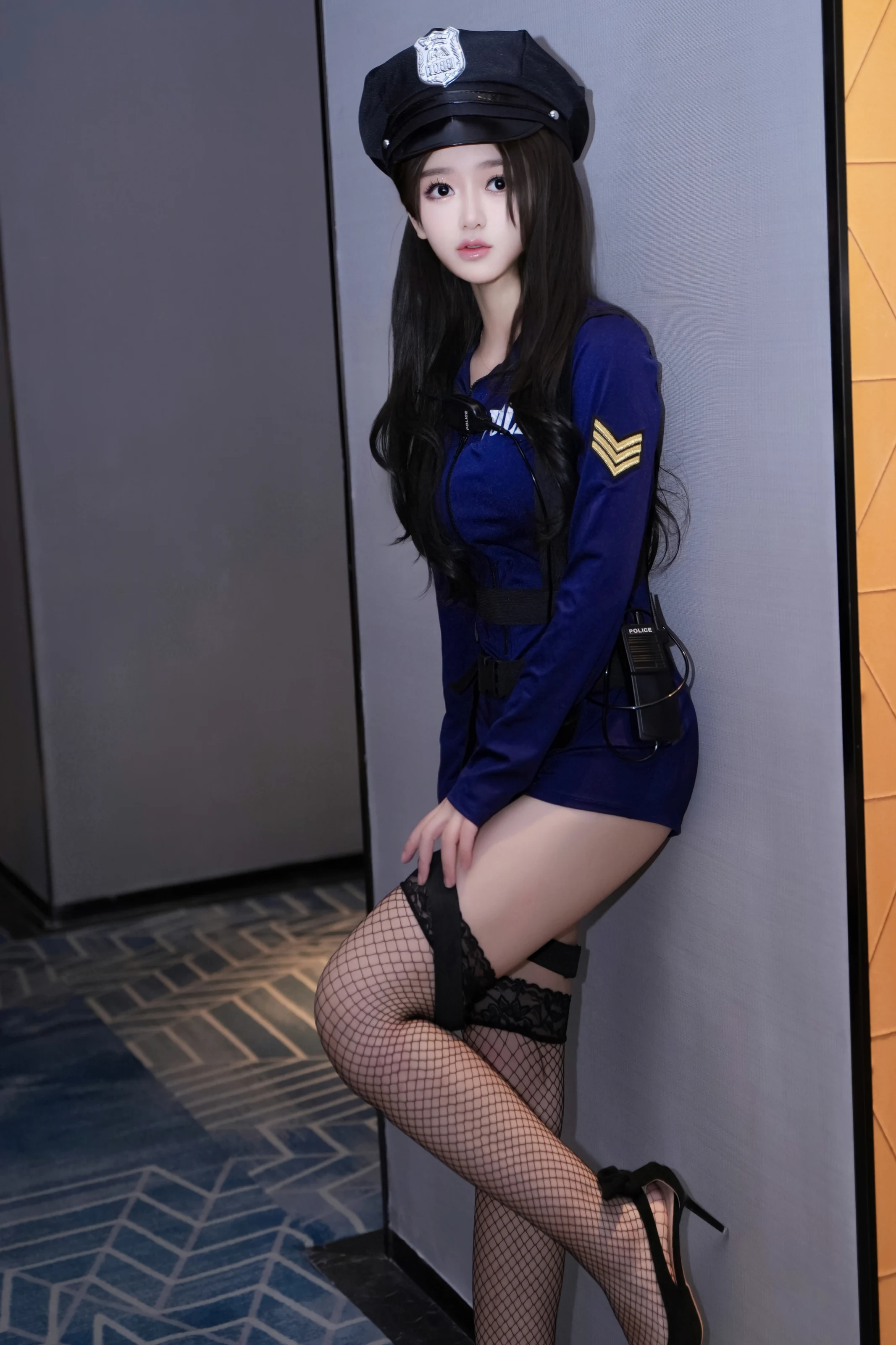 图片[8] - XiuRen 内购版 No.8066 奶茶味的包子 保安制服 [76P] - 机器猫次元 - 机器猫次元