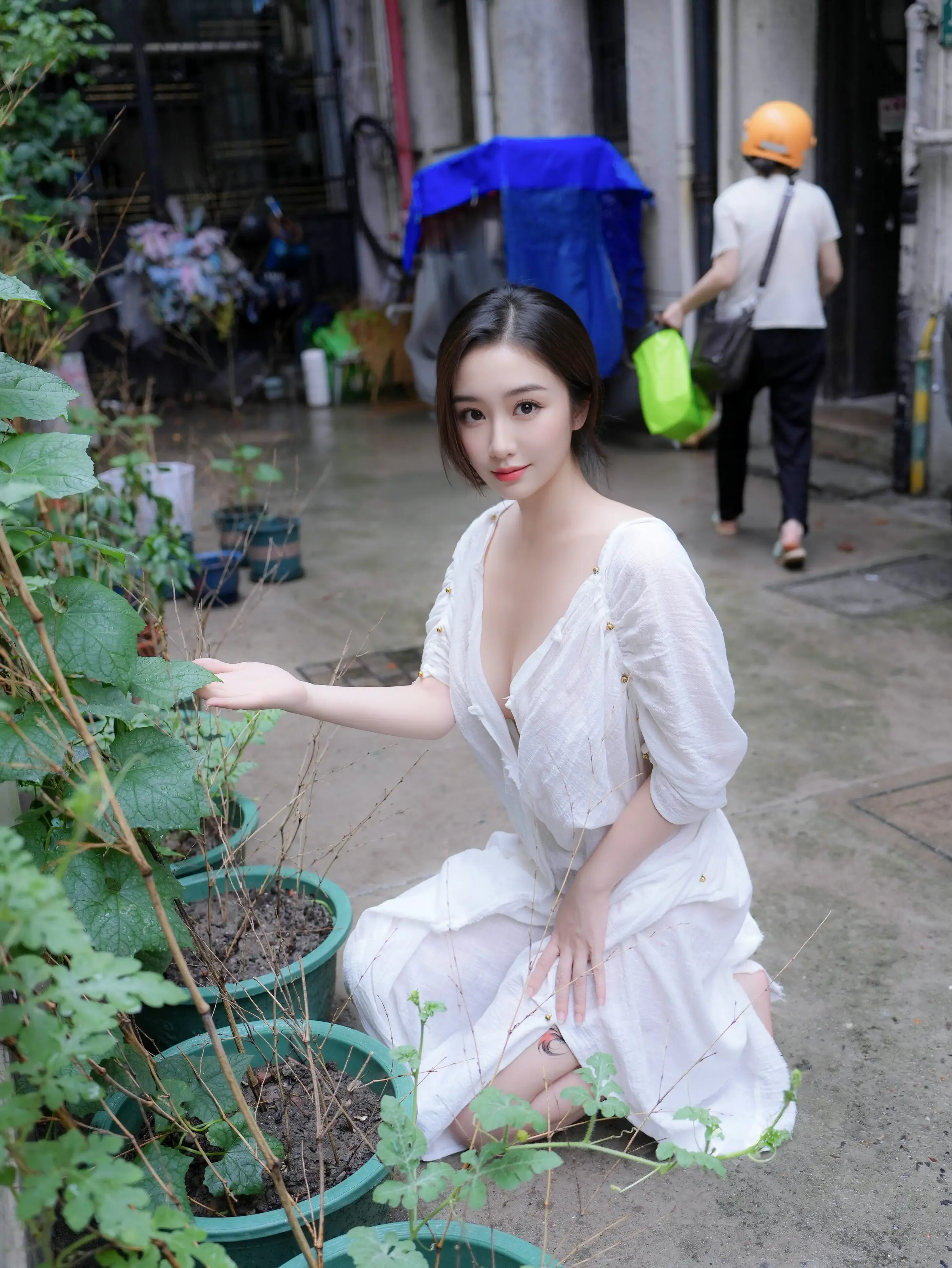 图片[6] - XiuRen 内购版 No.10603 楠芝 身着白色长裙的美女画家 [78P] - 机器猫次元 - 机器猫次元
