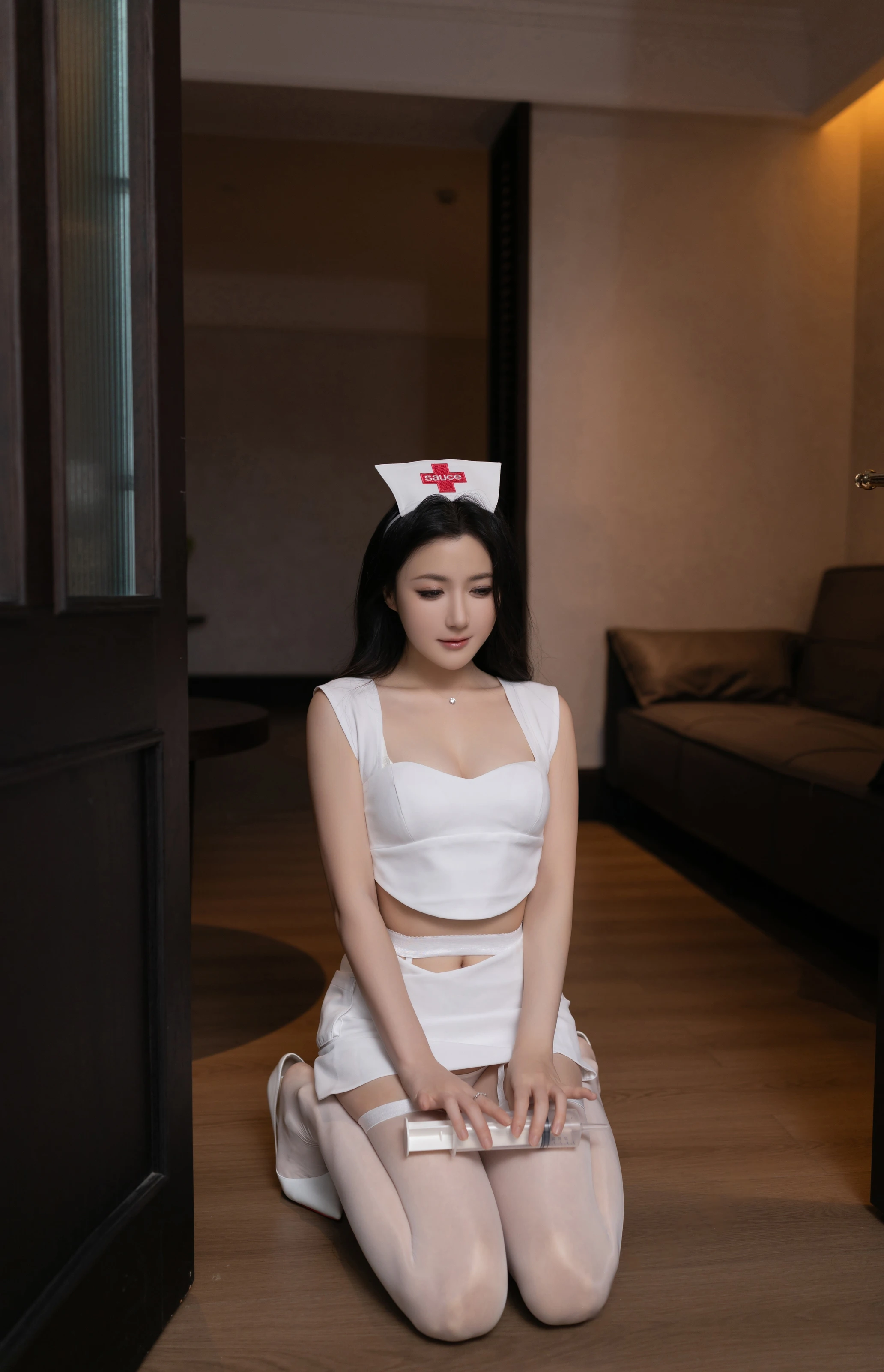 图片[7] - XiuRen 内购版 No.10711 鱼子酱Fish 白色护士 [120P] - 机器猫次元 - 机器猫次元