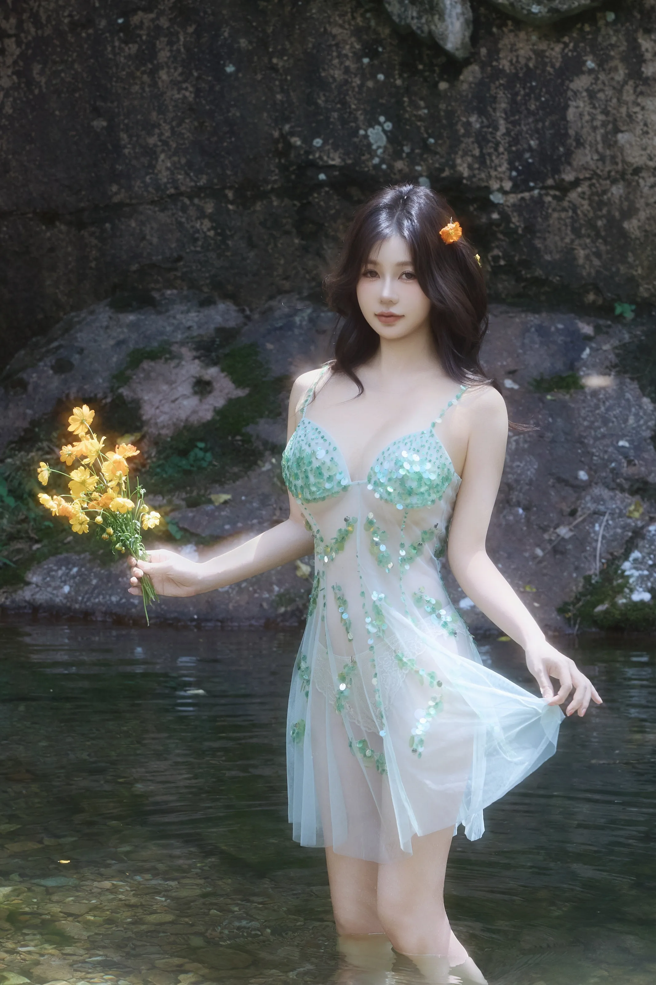 图片[1] - XiuRen 内购版 No.10756 尹甜甜 户外小溪 [72P] - 机器猫次元 - 机器猫次元