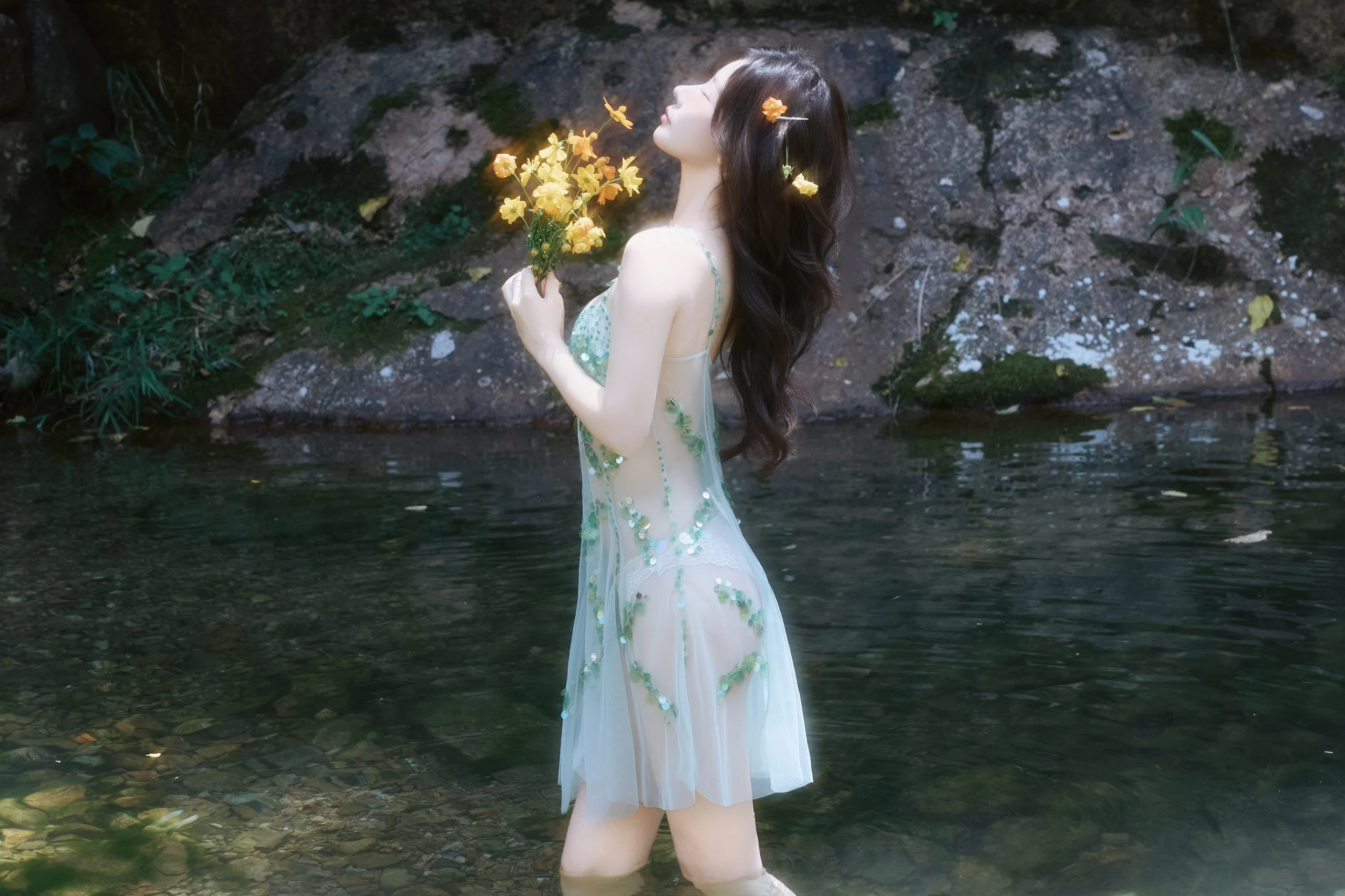 图片[7] - XiuRen 内购版 No.10756 尹甜甜 户外小溪 [72P] - 机器猫次元 - 机器猫次元